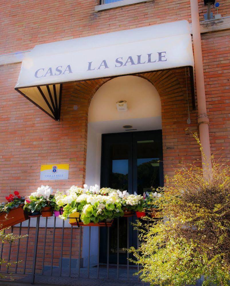 Affittacamere Casa La Salle - Casa Religiosa 3*