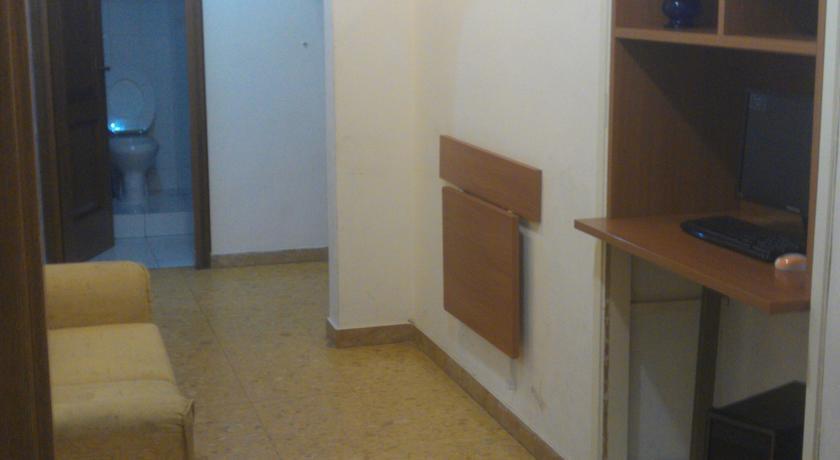 Rome Accommodation 2*