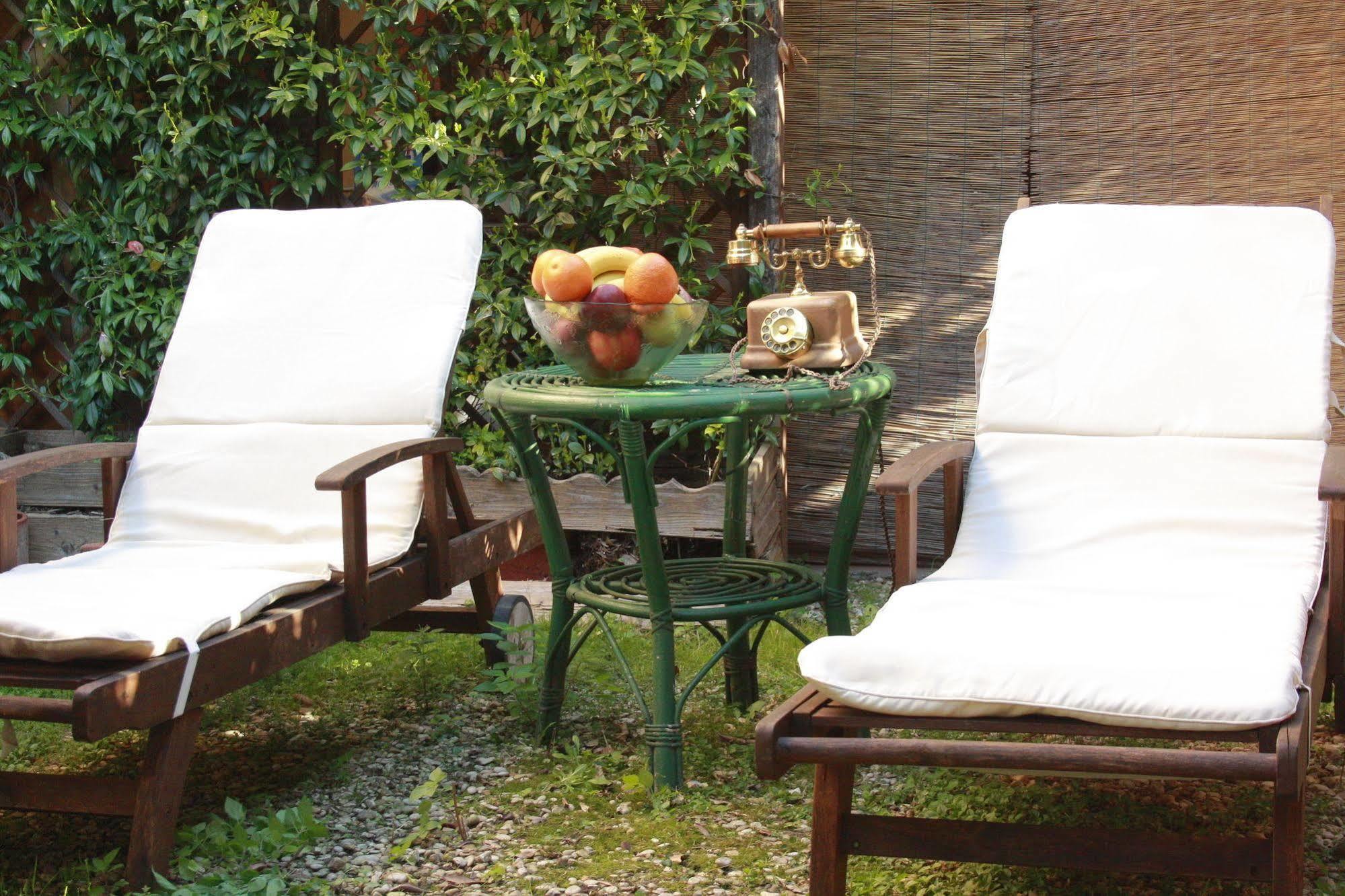 Bed & Breakfast St. John 2*
