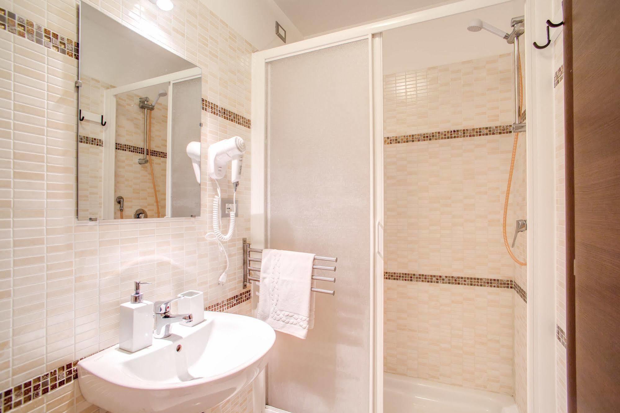 Hotel Mosaic 3*