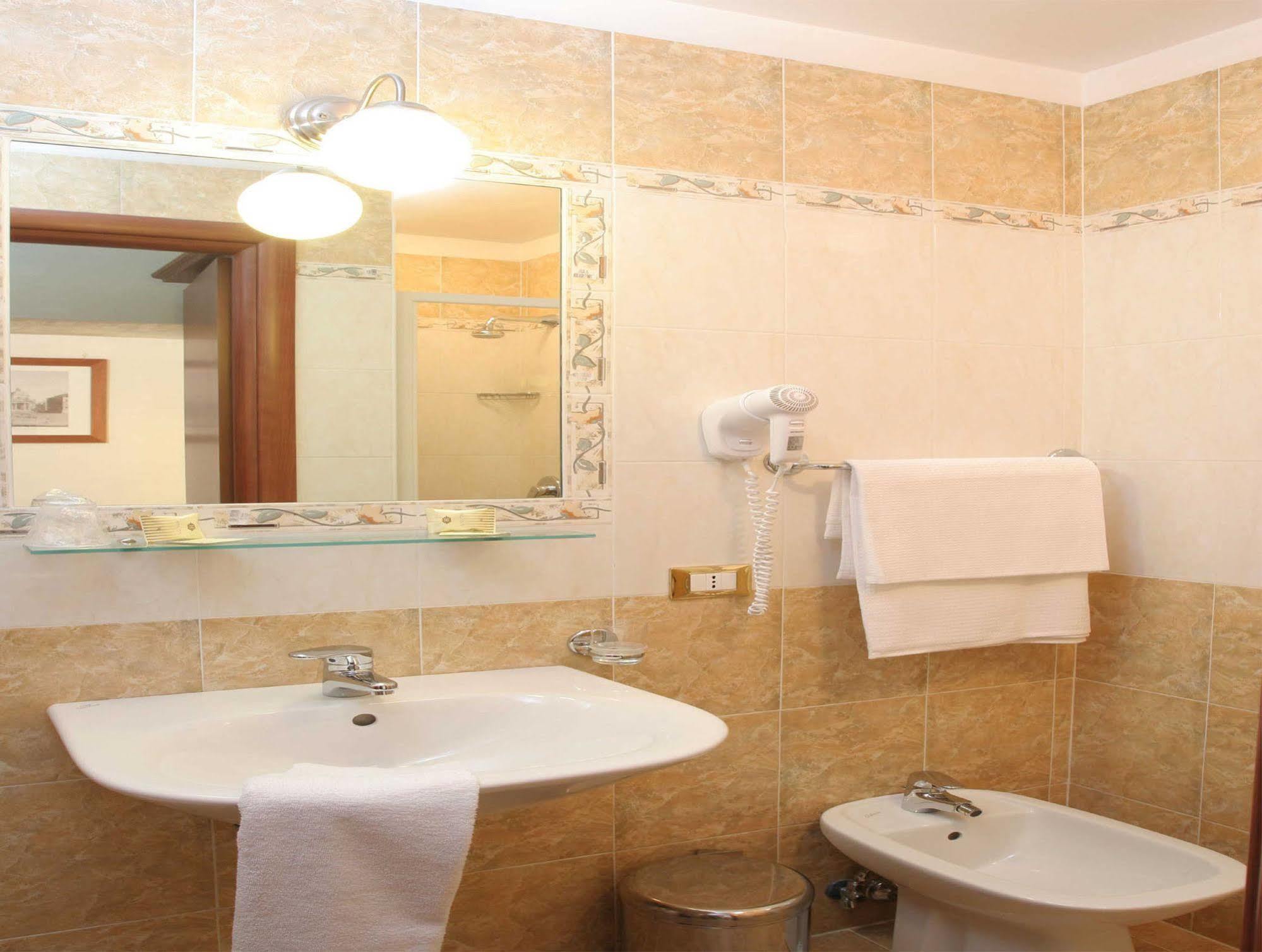 Chicago Hotel Rome