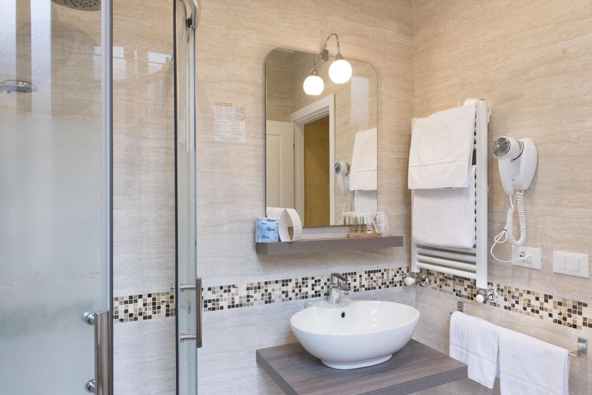 Bed & Breakfast Domus Trevi Rome