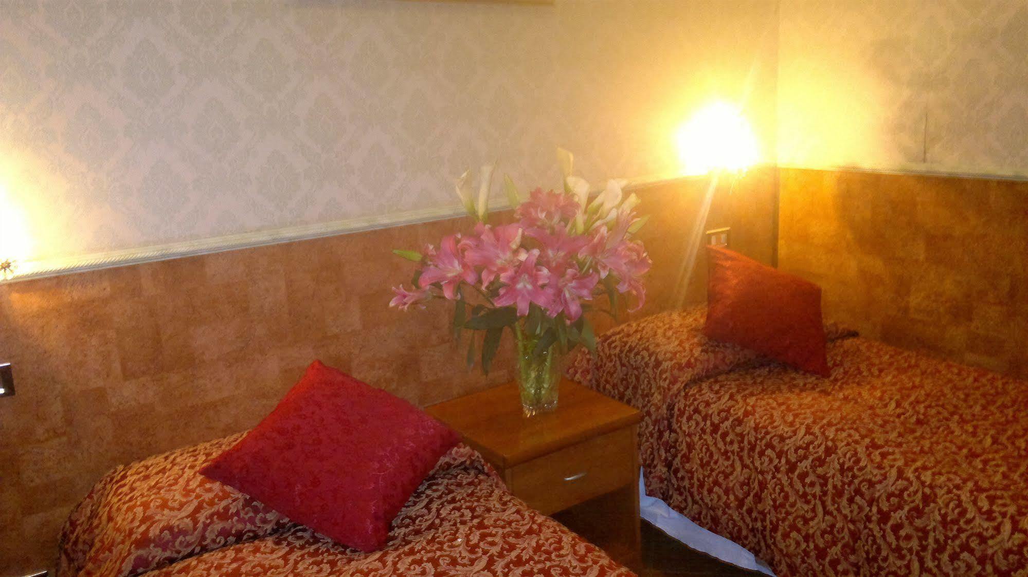 Ventura 3* Rome