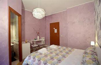 Zen Trastevere Bed & Breakfast Rome