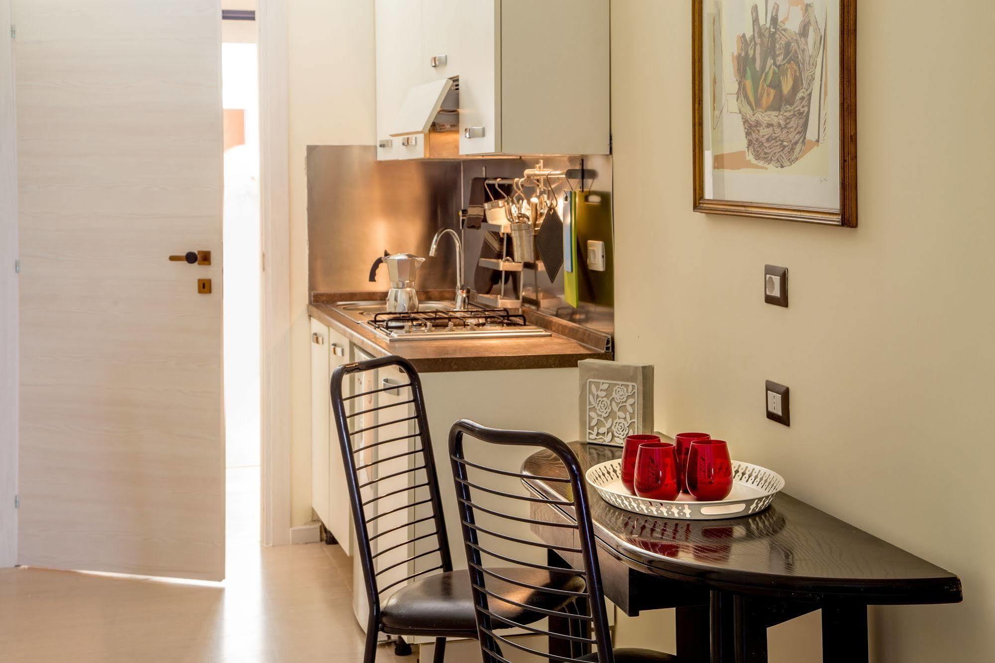 Bed & Breakfast House