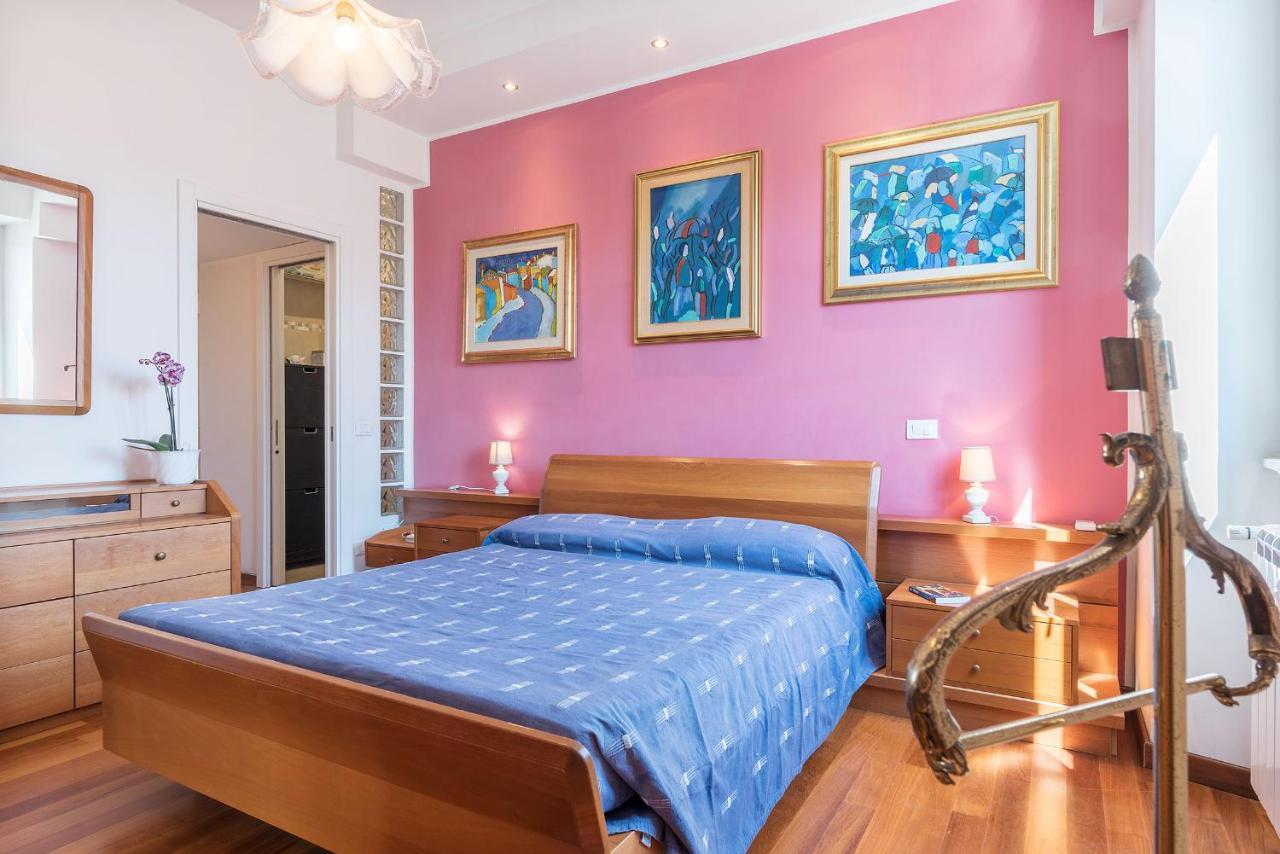 Colosseum Roomy Apartment Rome