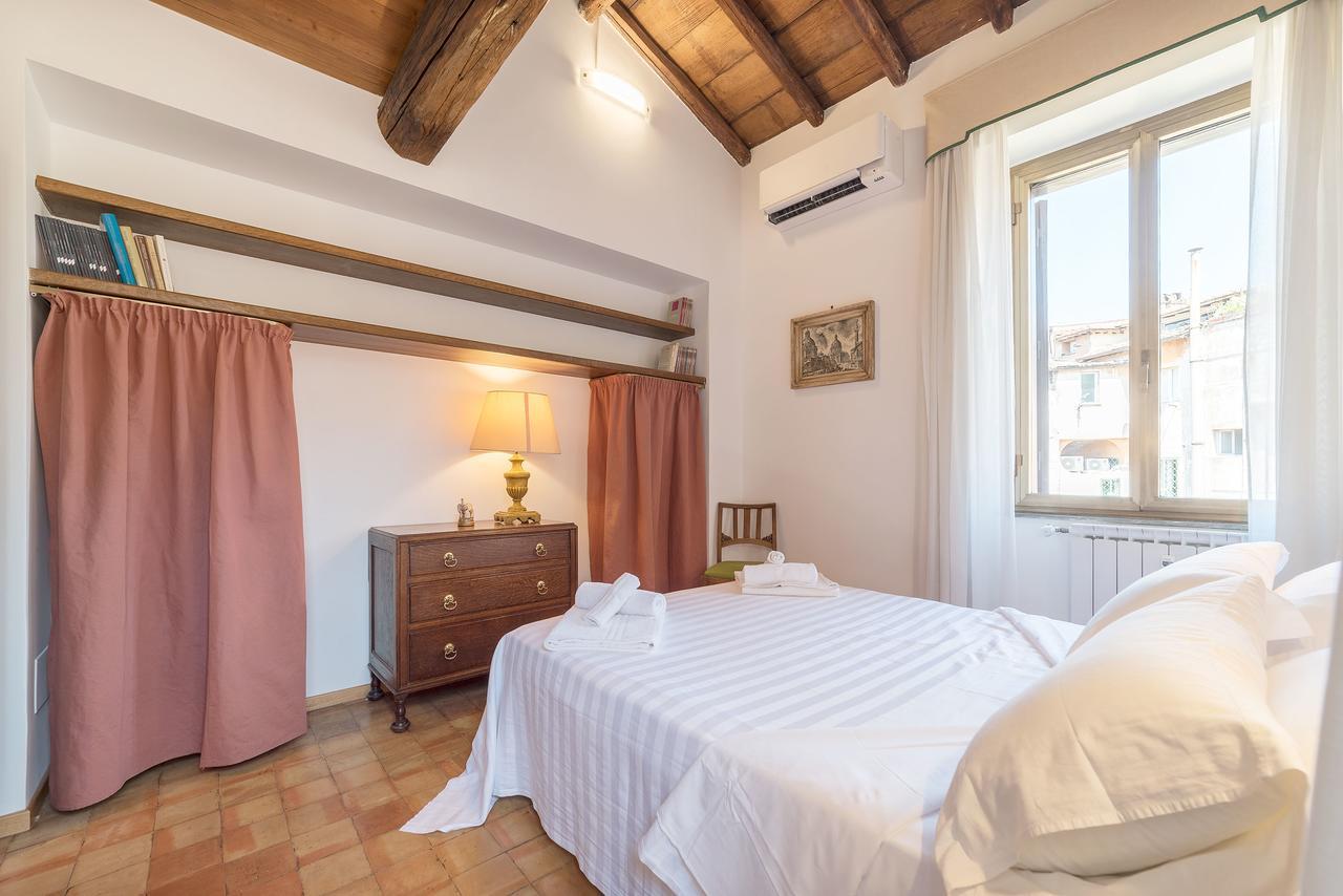 Trevi's Roof Terraces Apartment Rome