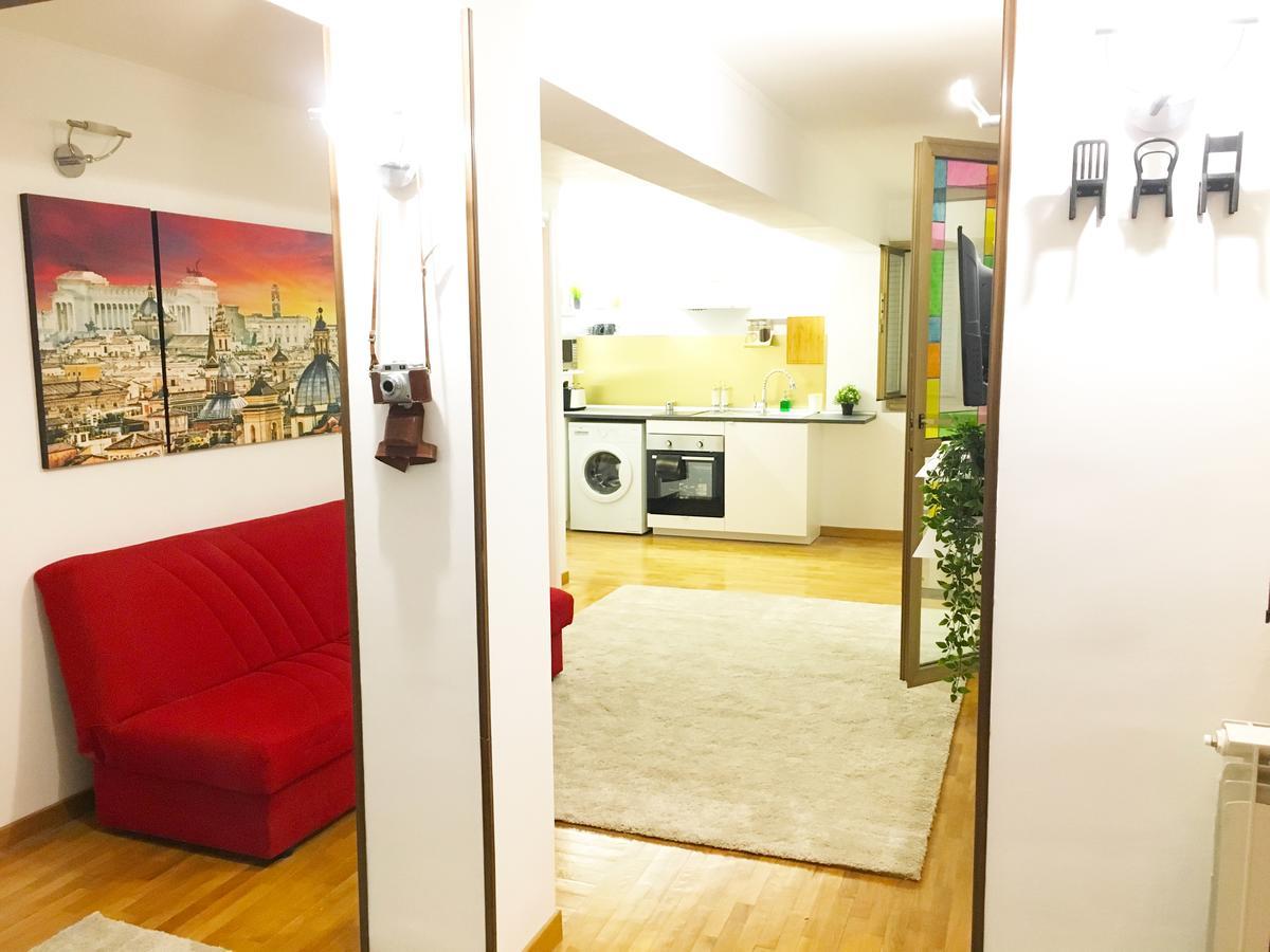 Appartement Con Magnifico Terrazzo Vicino A Metropolitana E Vaticano