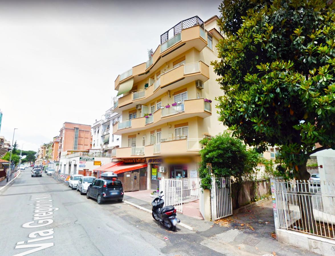 Con Magnifico Terrazzo Vicino A Metropolitana E Vaticano Appartement *