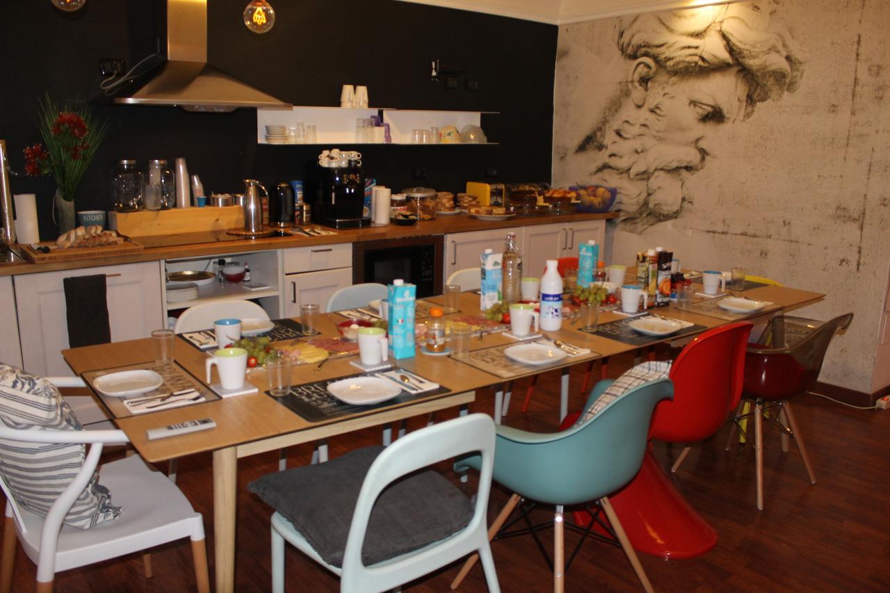 Acomodação com café da manhã  Dab Guest House Roma