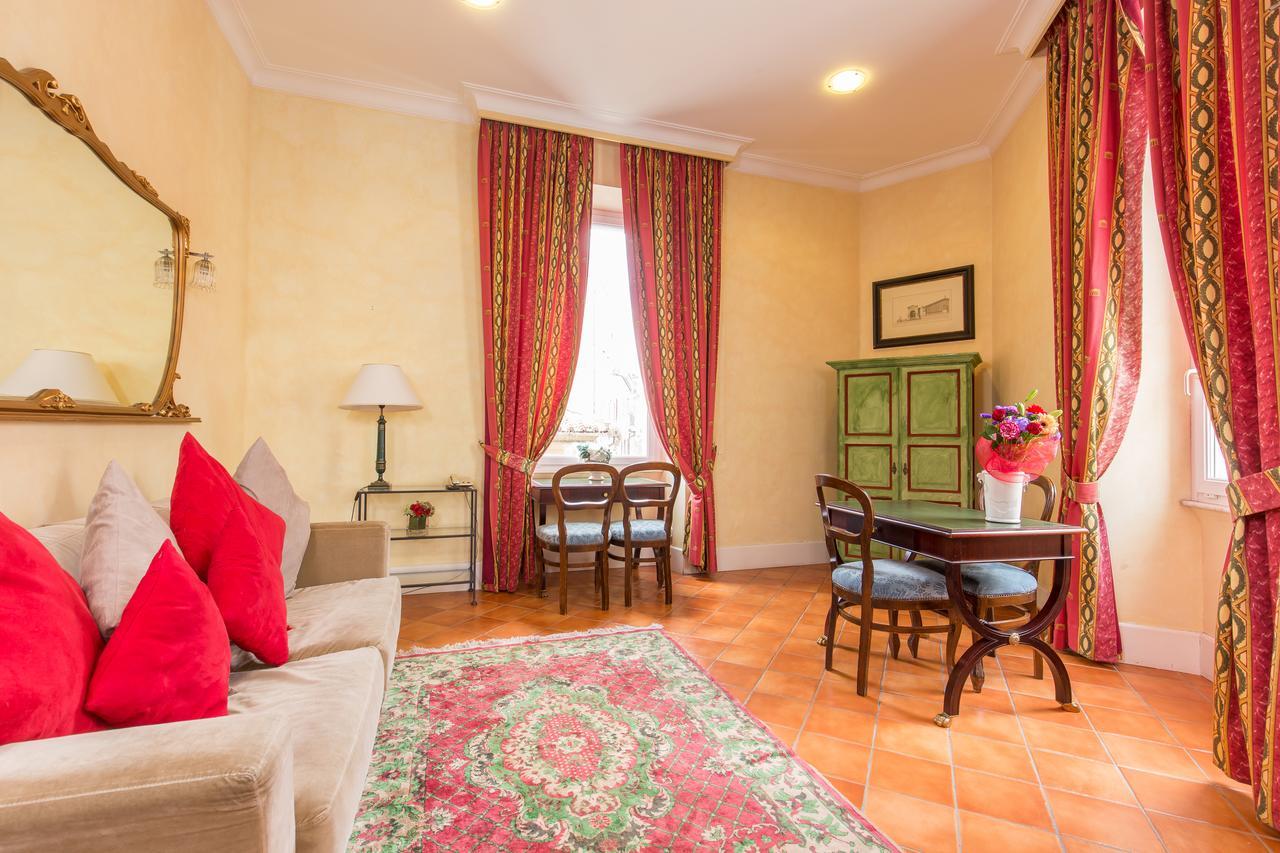 Caesar House Residenze Romane 3* Rome