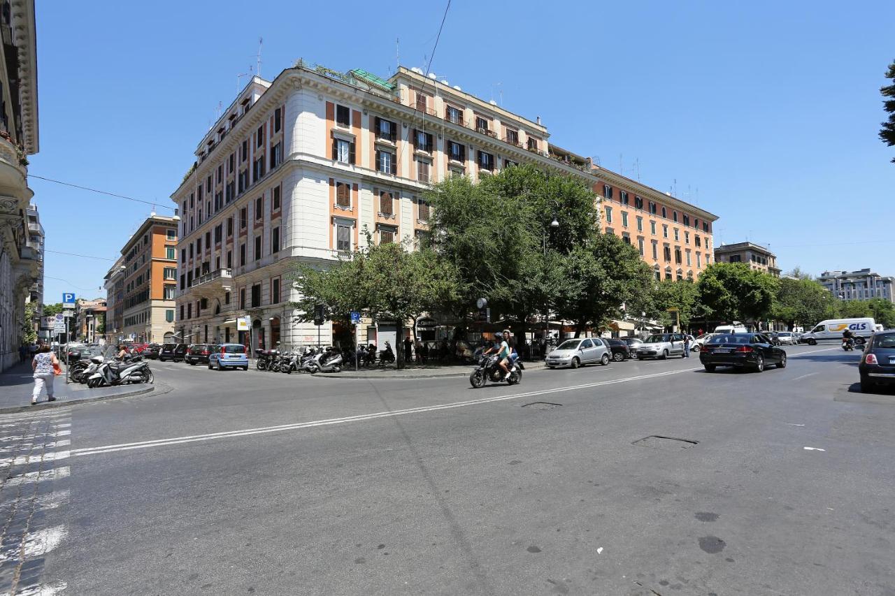 Residenza Cavour Couette-café 3*
