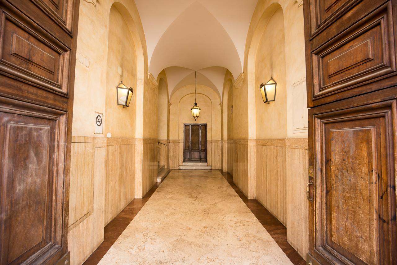 Bed & Breakfast Caesar House Residenze Romane Rome