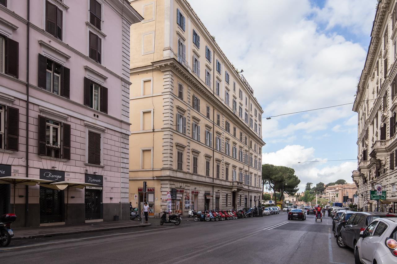 Caesar House Residenze Romane Bed & Breakfast