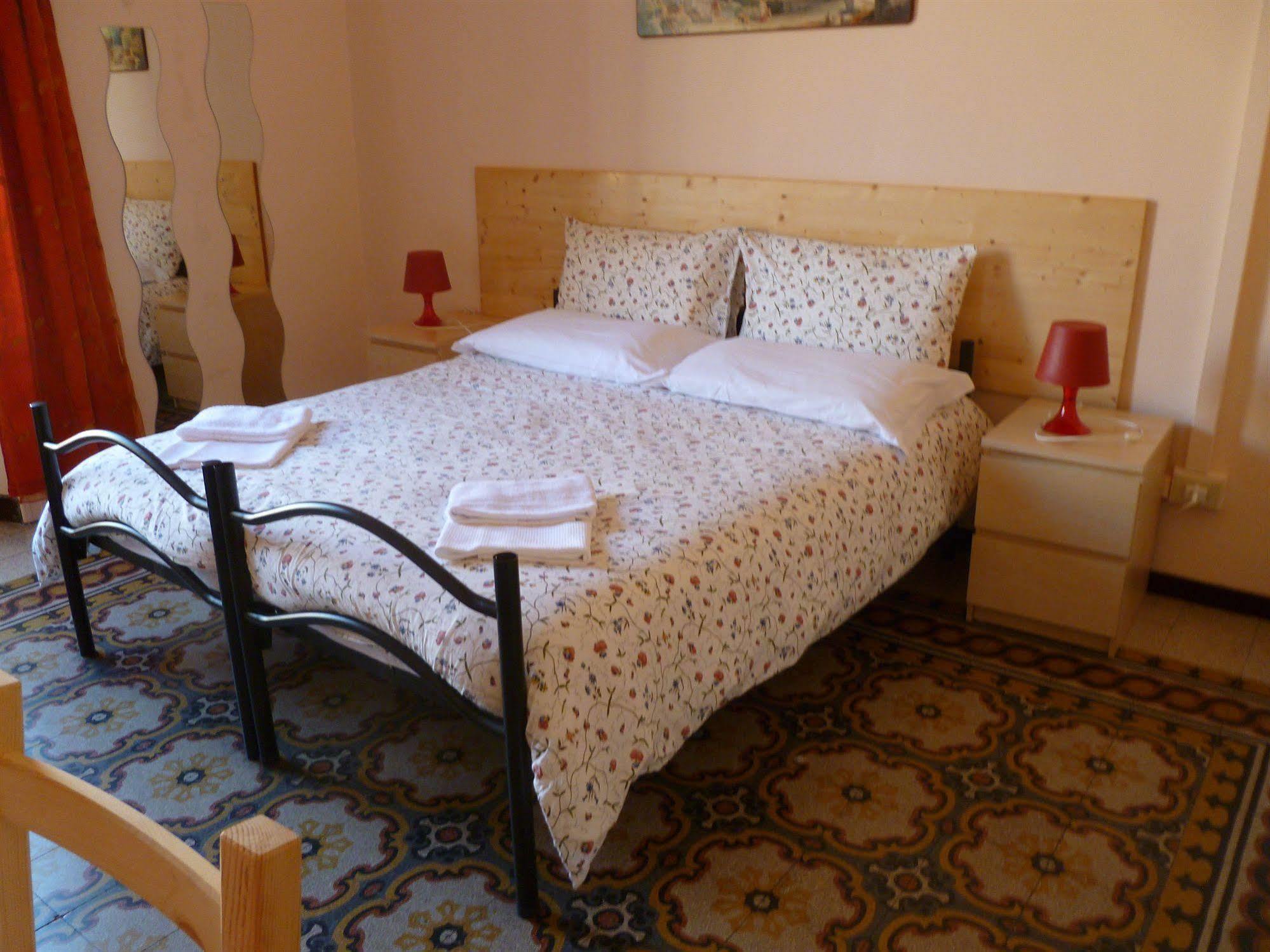 Carlo Alberto House Acomodação com café da manhã  Roma