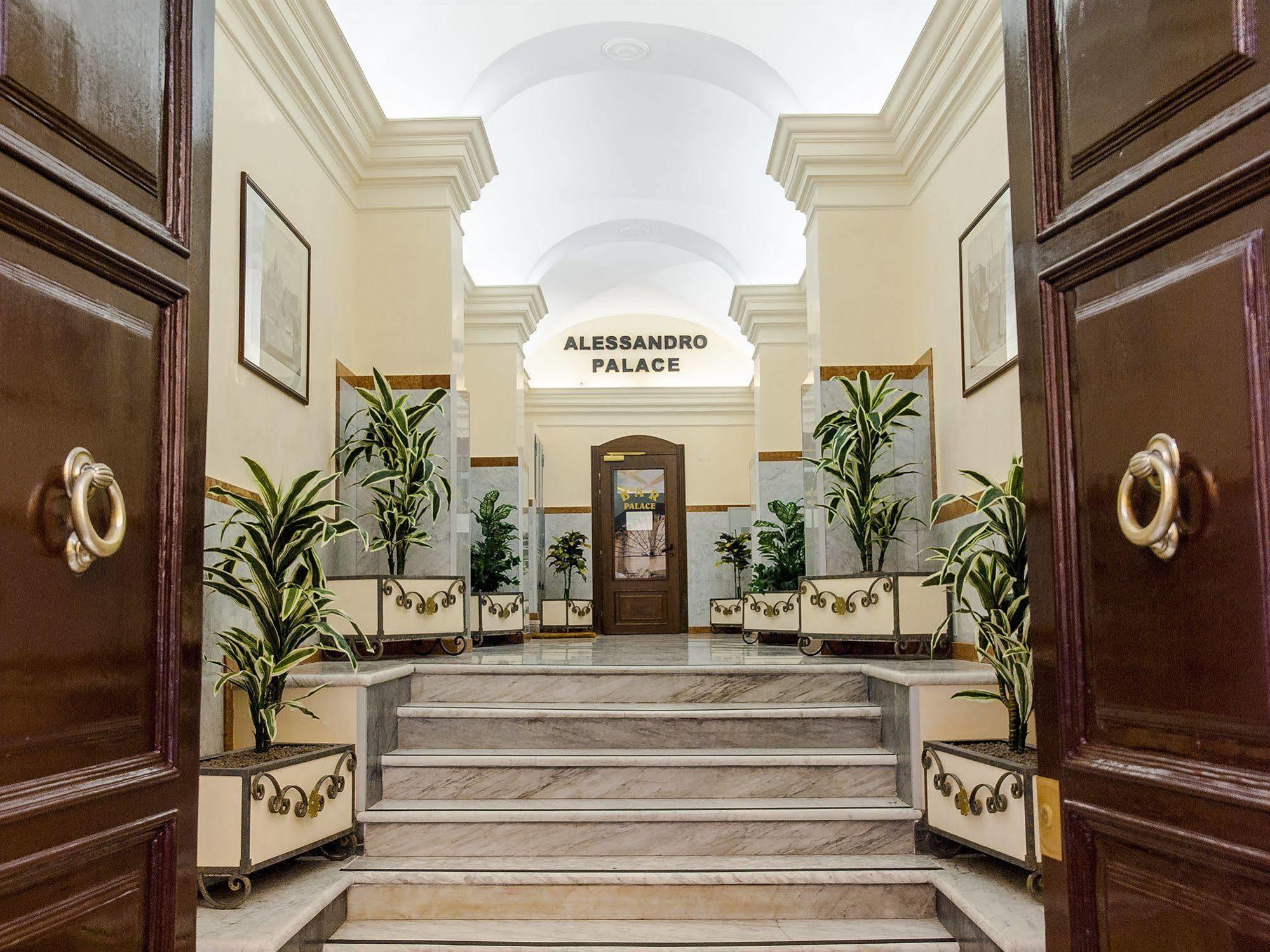 Alessandro Palace&bar