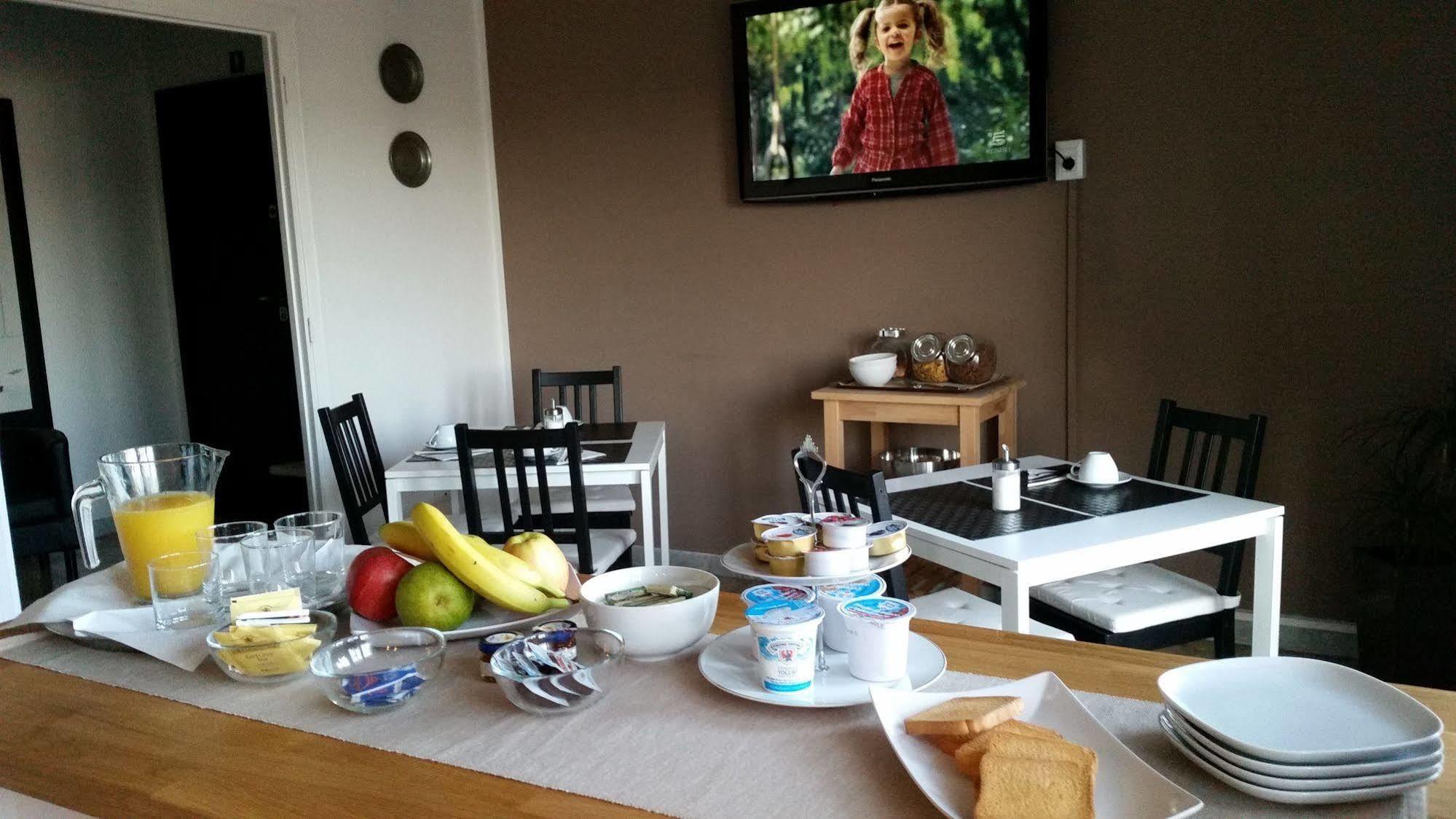 Atticoromantica Acomodação com café da manhã  2*