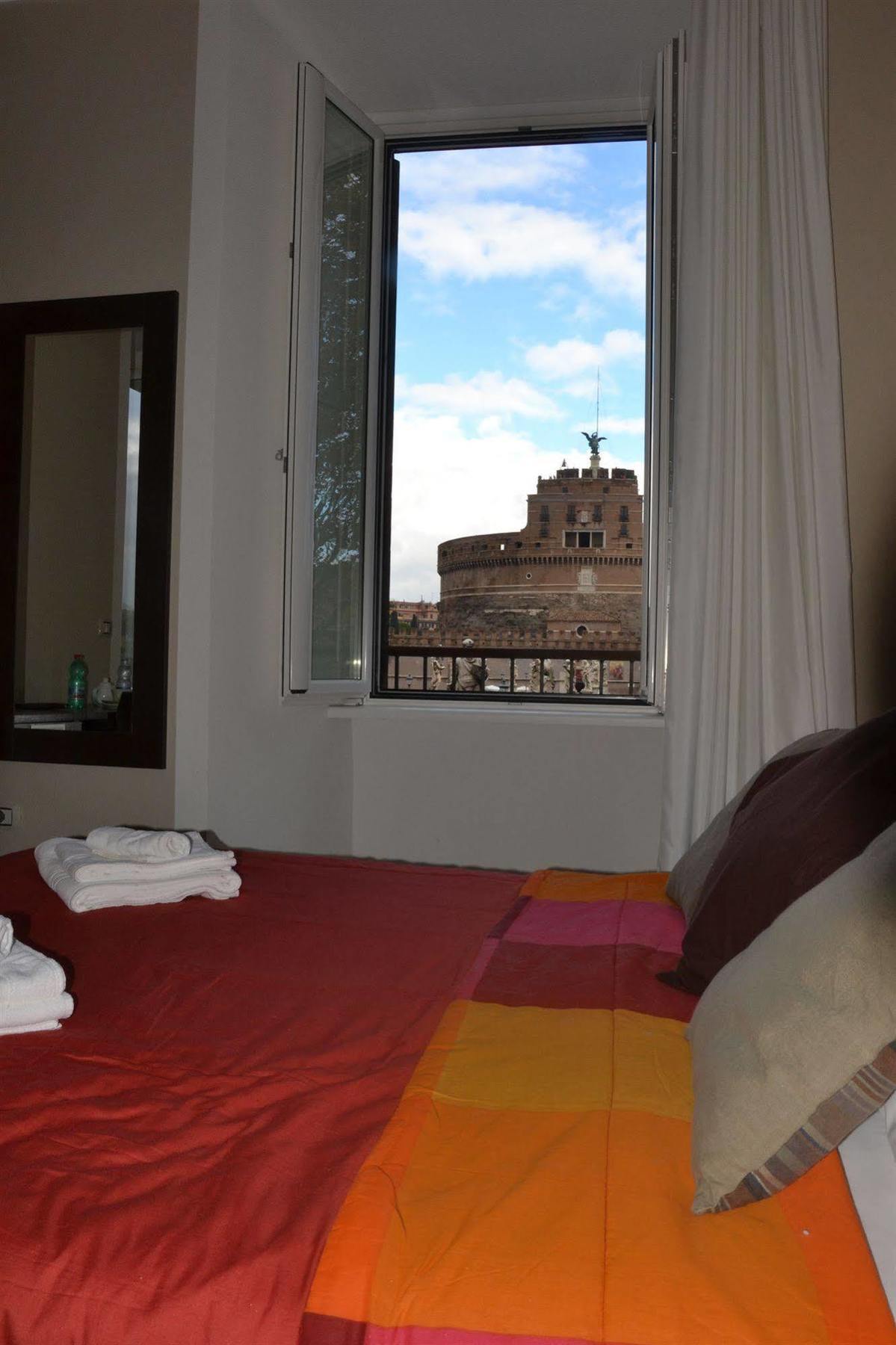 The Wesley 2* Rome