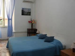 Couette-café Ariosto Rome