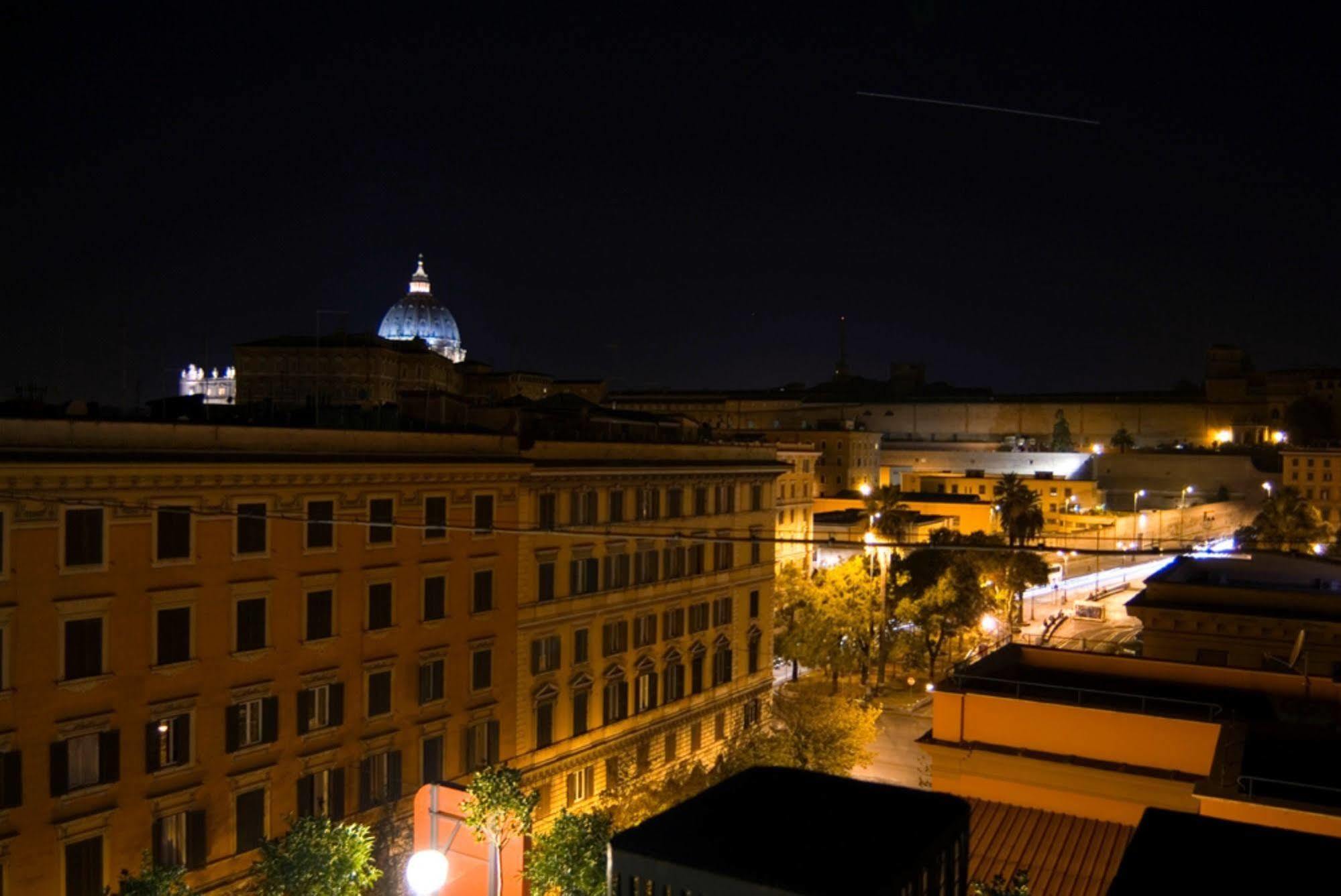 Hotel Orange 4*