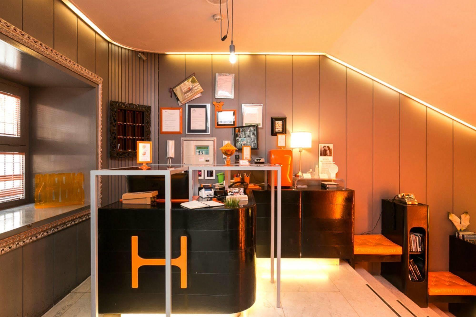 Hotel Orange