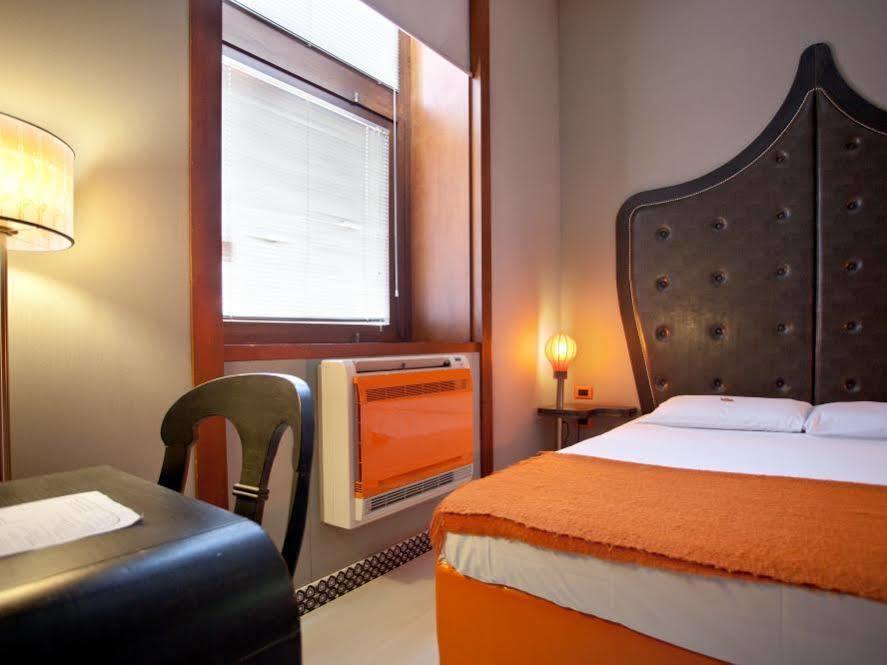 Hotel Orange