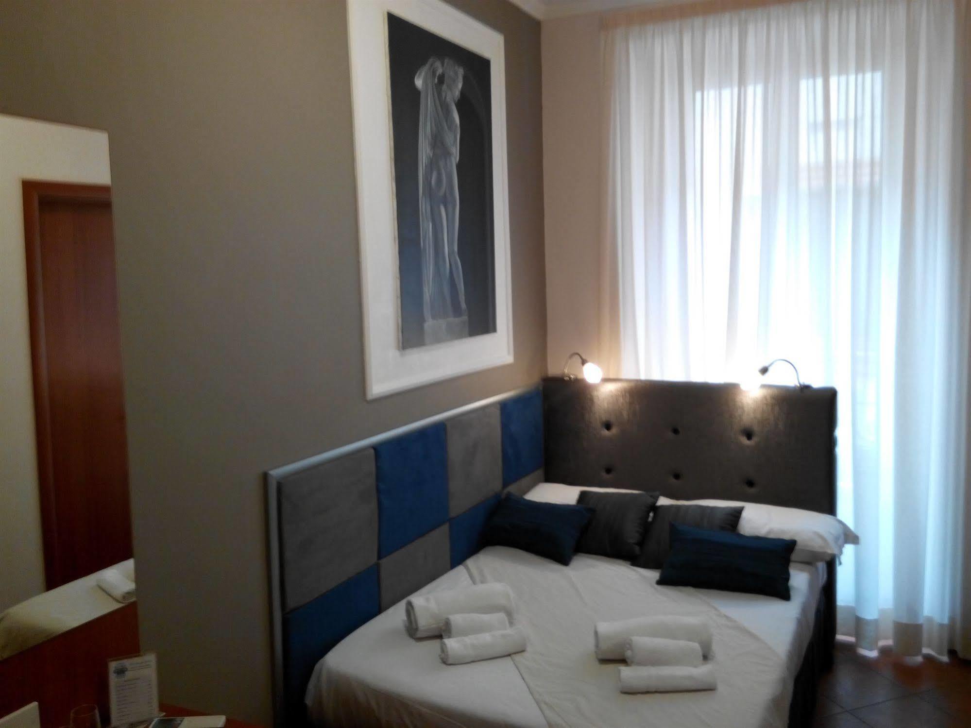 Colosseo Relais 2* Rome