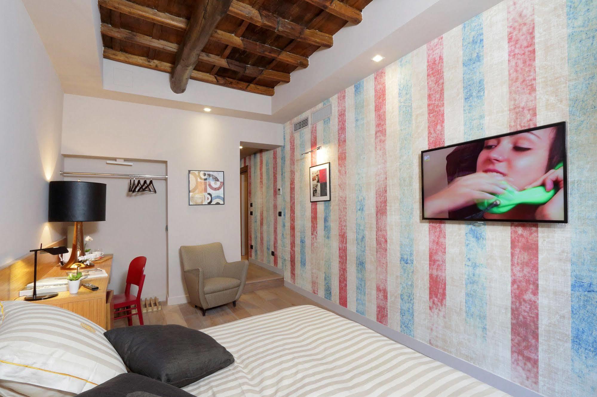 Hotel Down Town - Domus Collection
