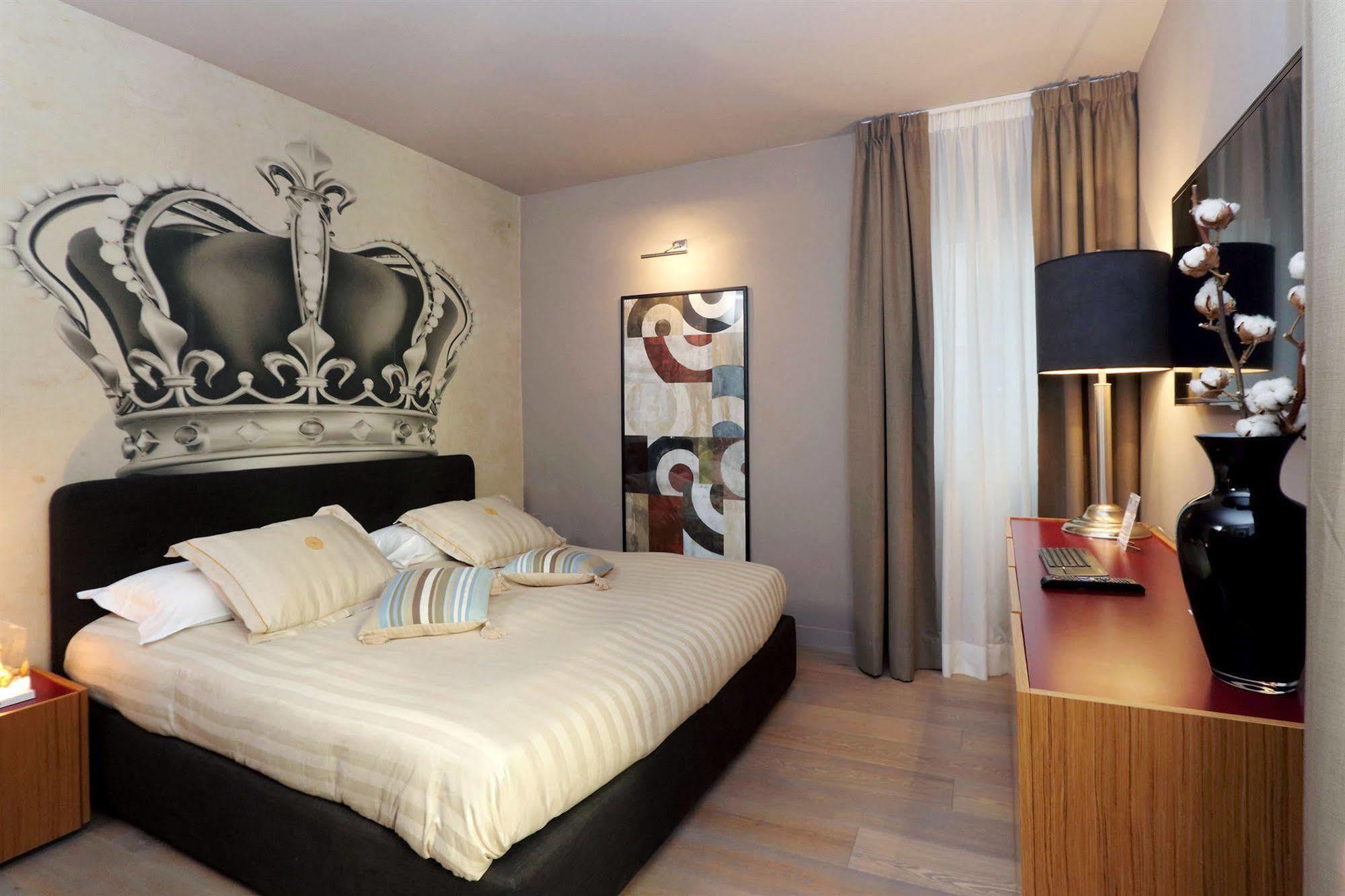 Down Town - Domus Collection Hotel 3*