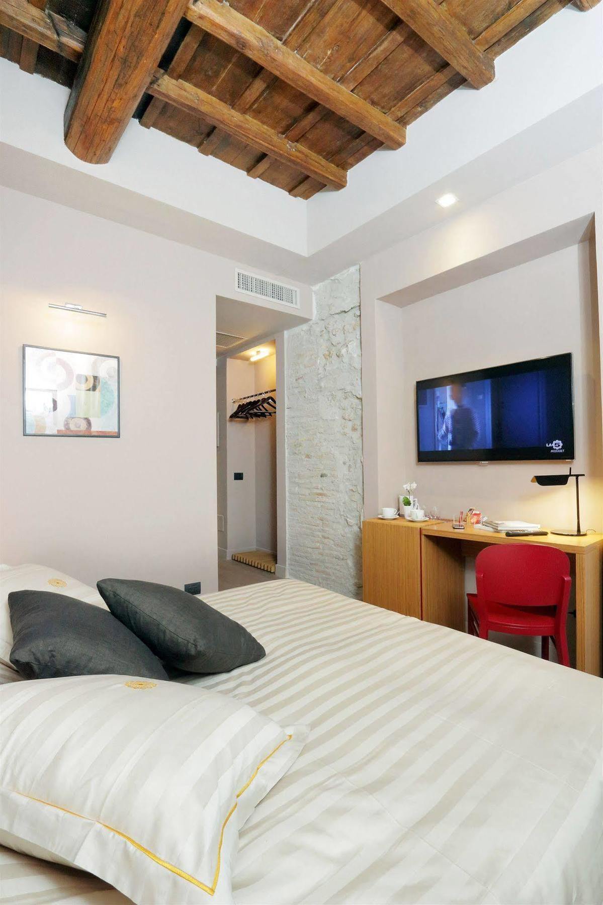Hotel Down Town - Domus Collection