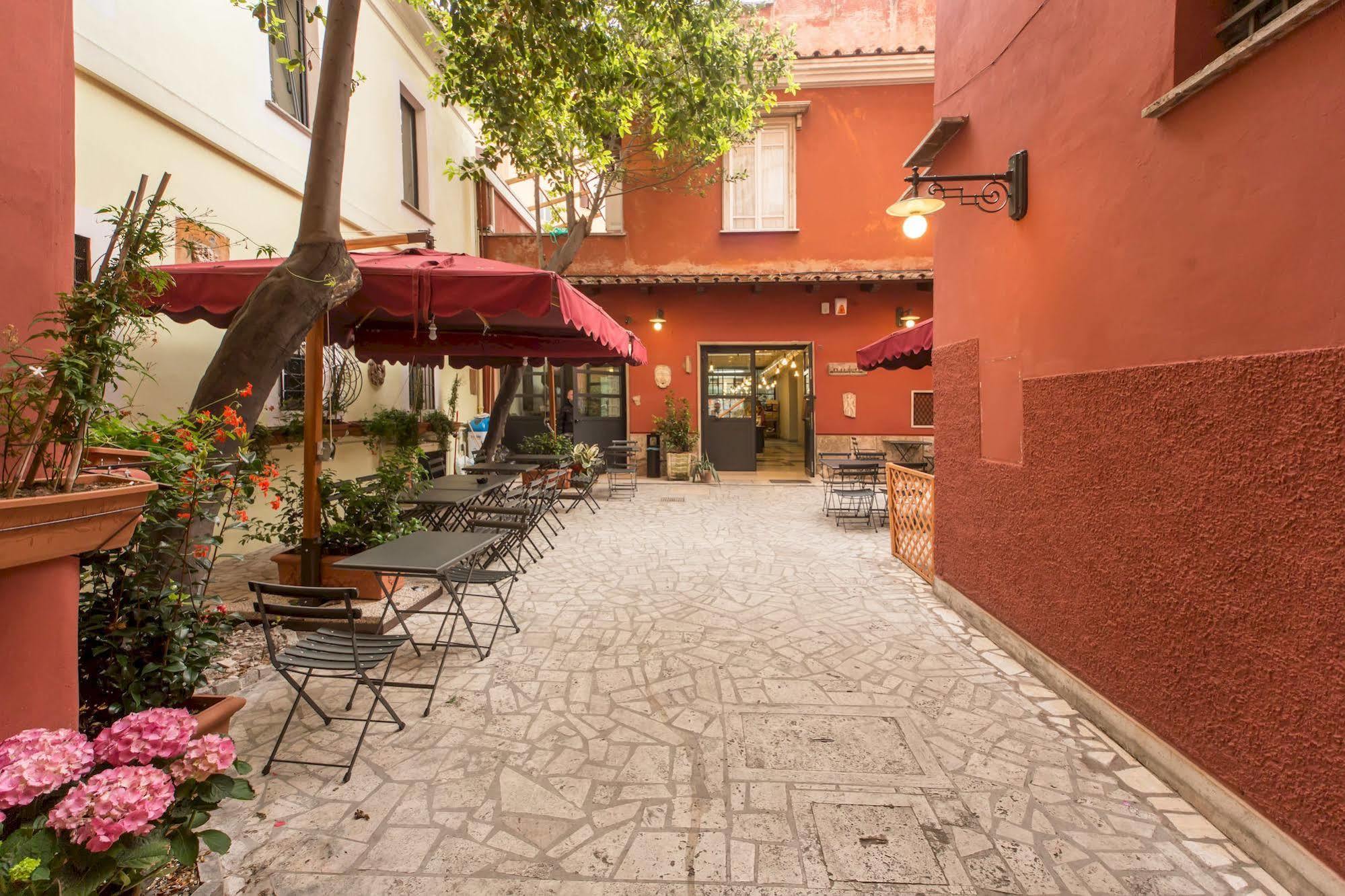 Bistrot - St.john In Lateran Appartement *
