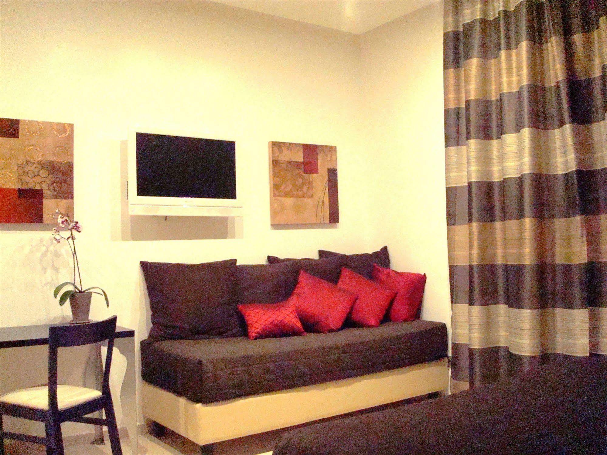 Interno 5 Rome