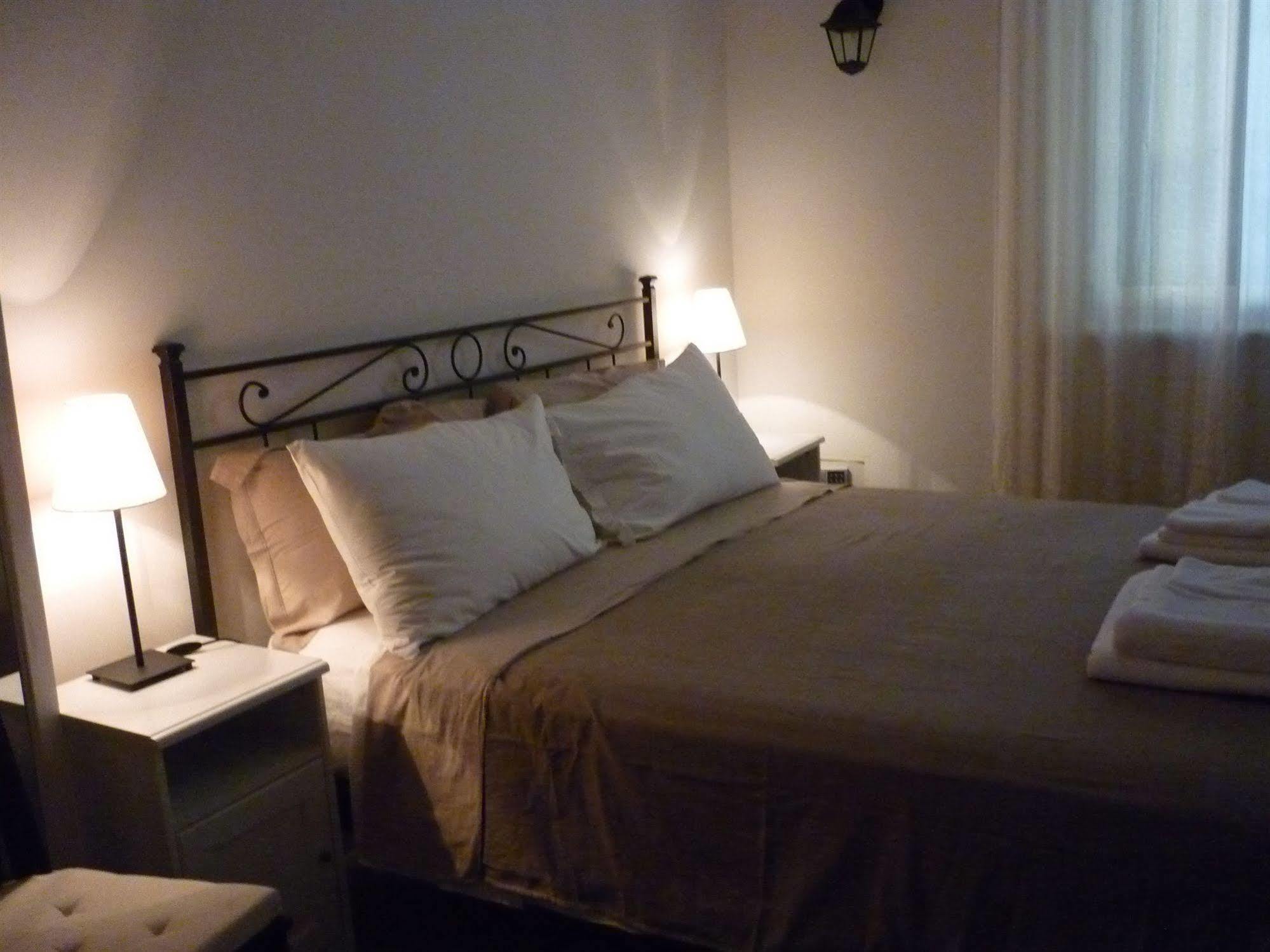 Bed & Breakfast St. John Rome