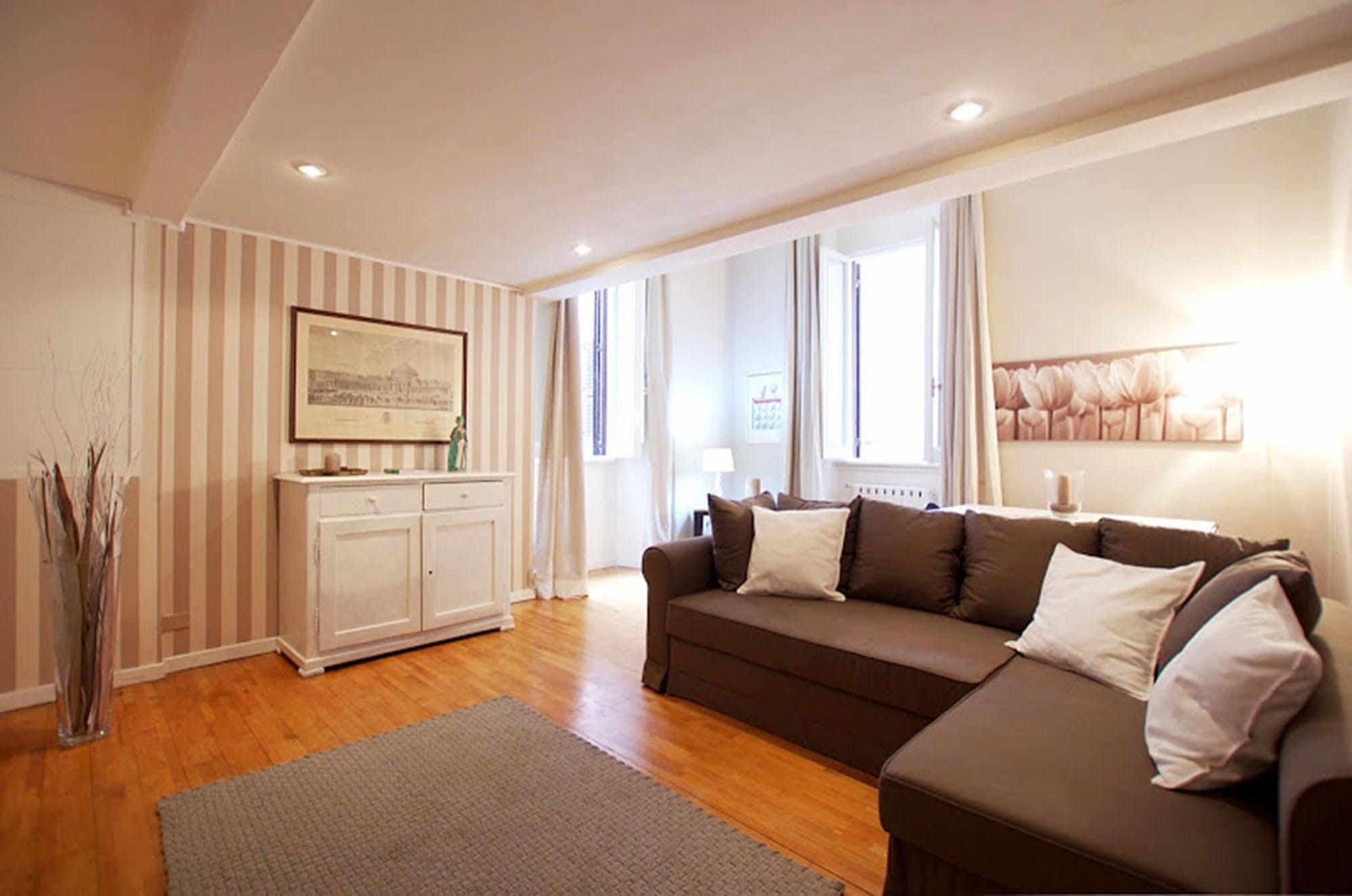 Dulcis In Pantheon Guest house