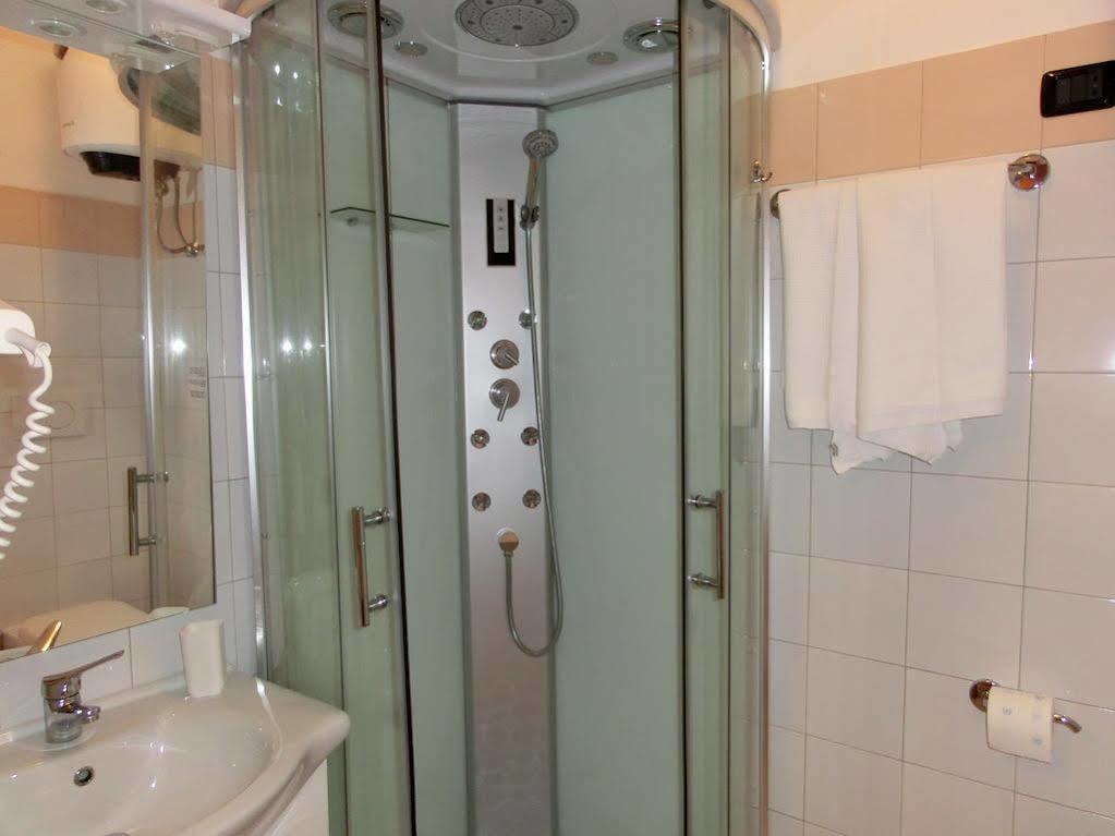 Guest house Reale House 2*
