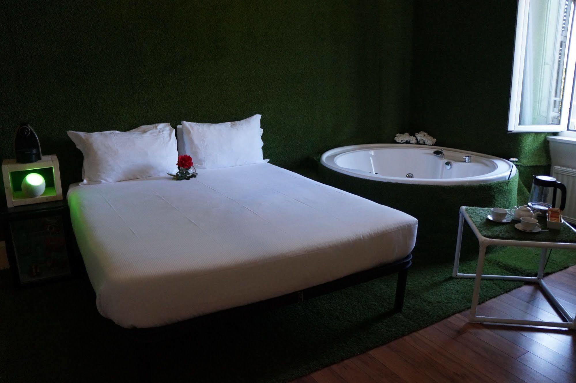 Guest house Jacuzzi 2*