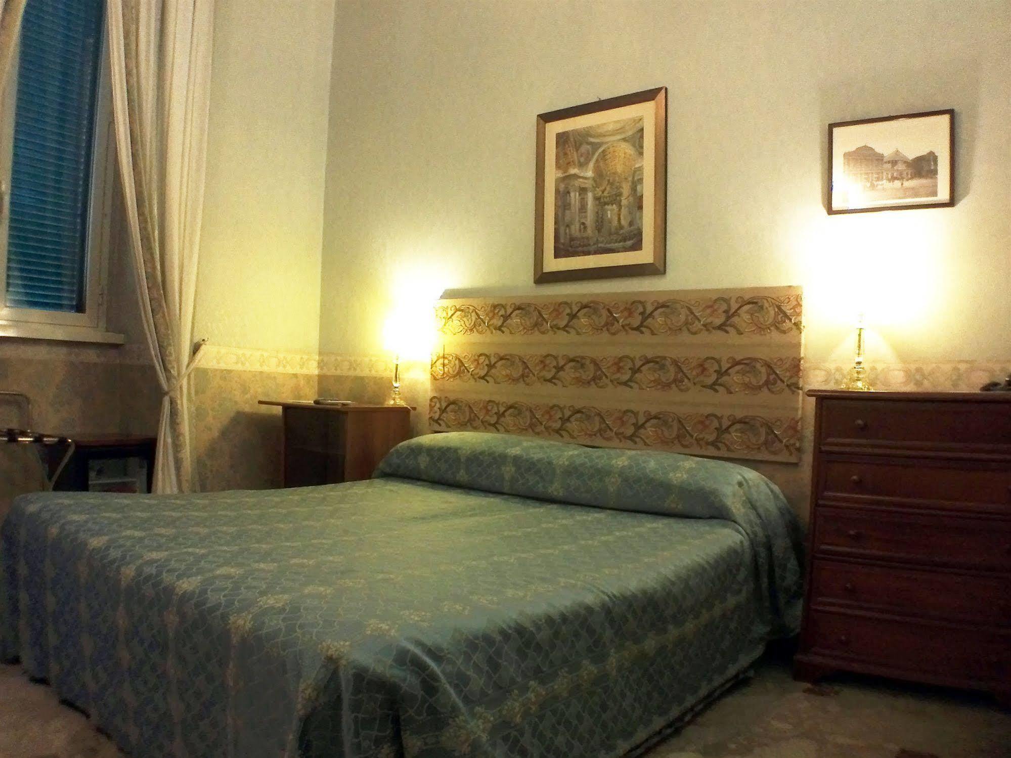 Hotel Miami Rome