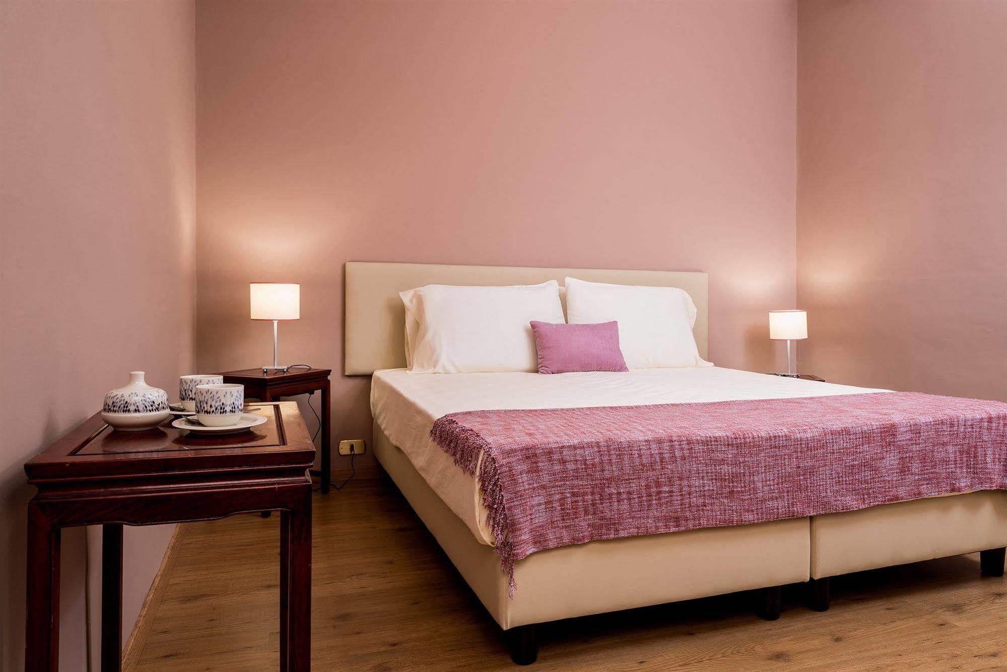 Sweet Life Guest house 3*