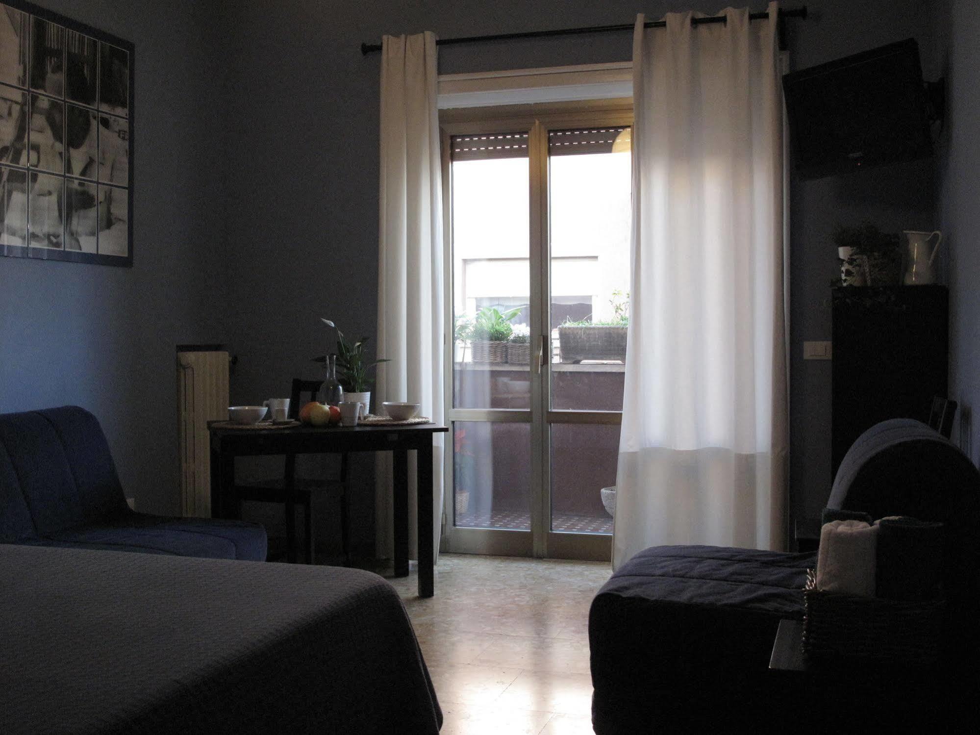 Arches Bed & Breakfast 2*