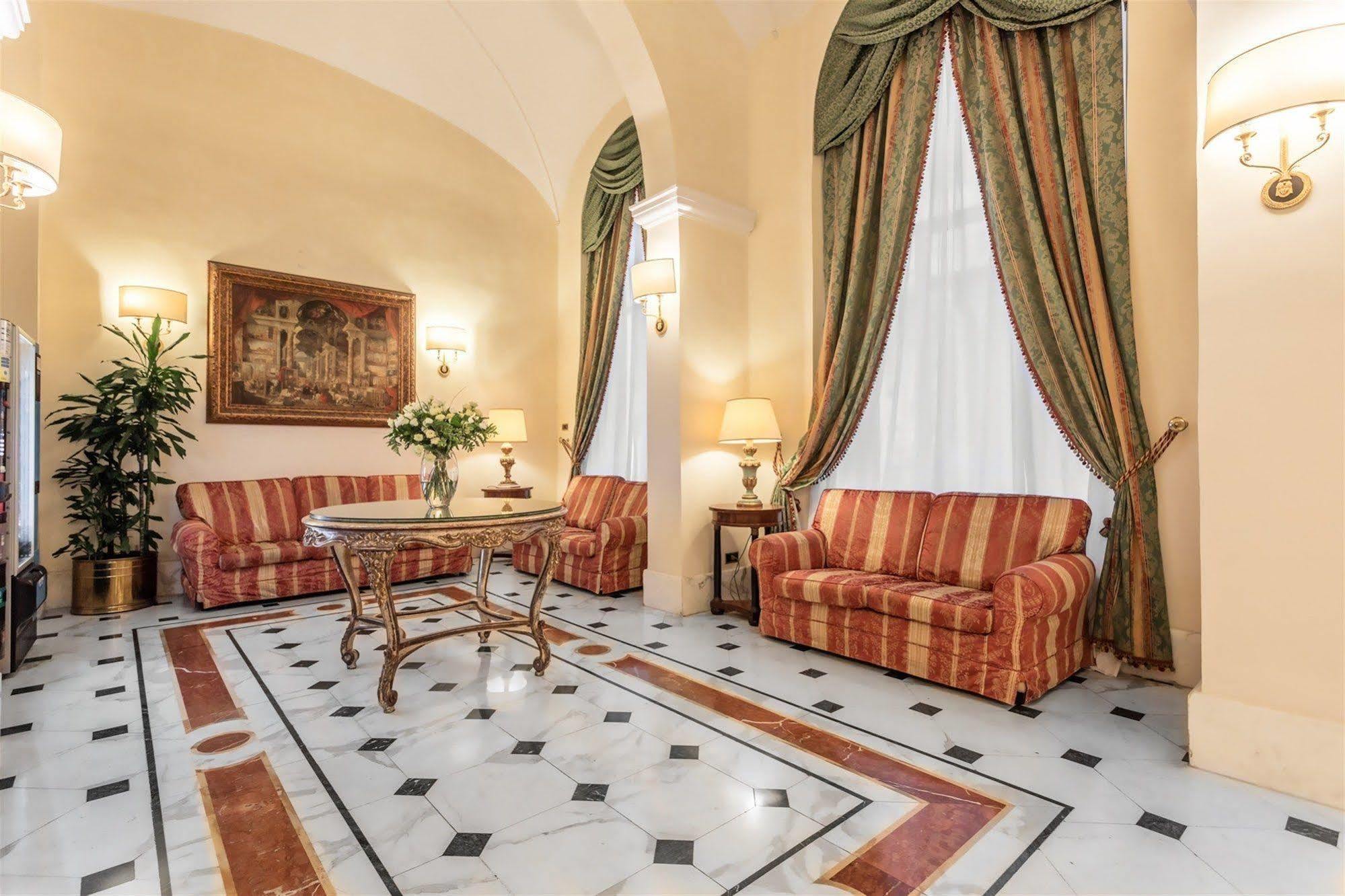 Raeli Archimede Hotel