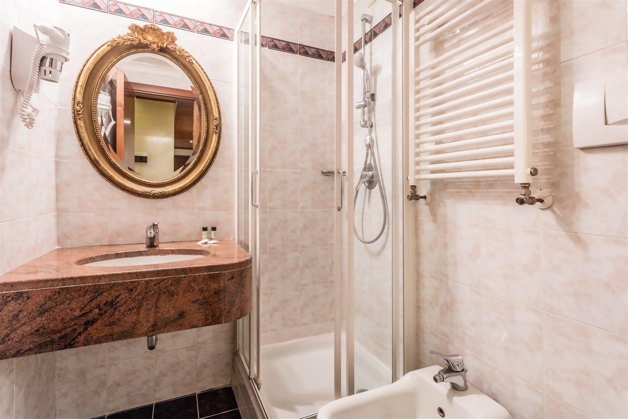Hotel Raeli Archimede 4*