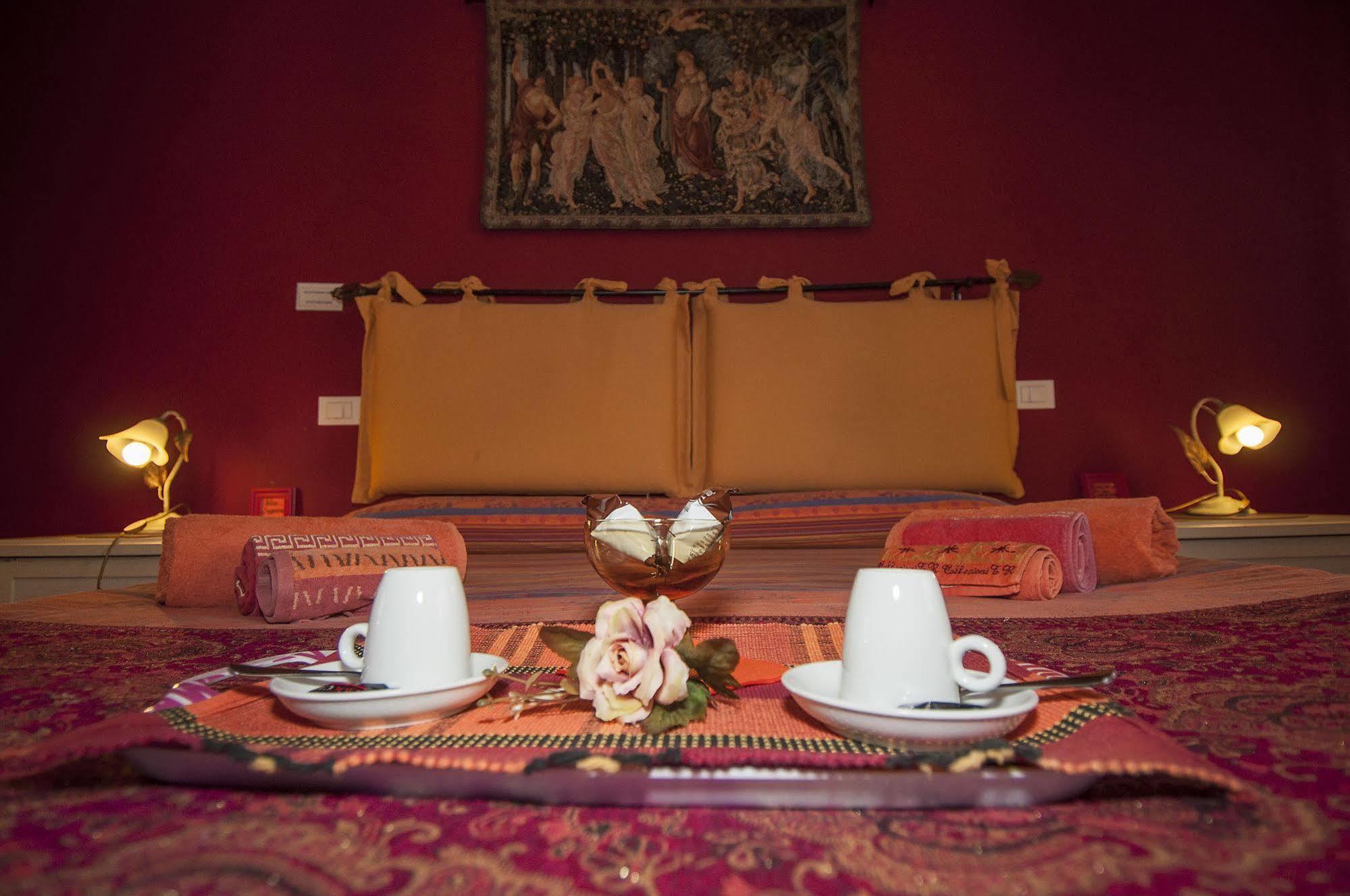 Passeggiate Romane Couette-café 2*