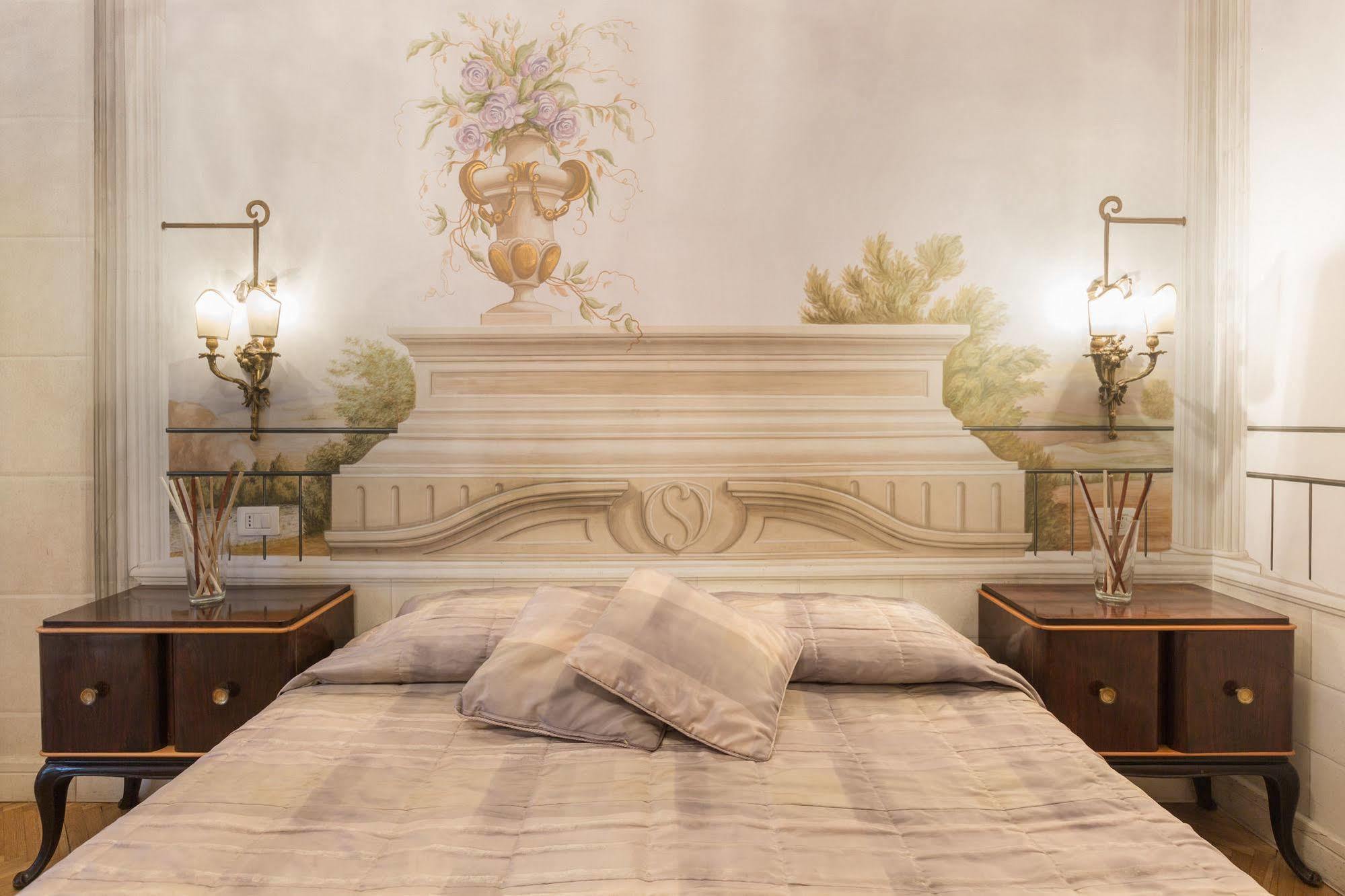 Couette-café Piazza Del Popolo 3*