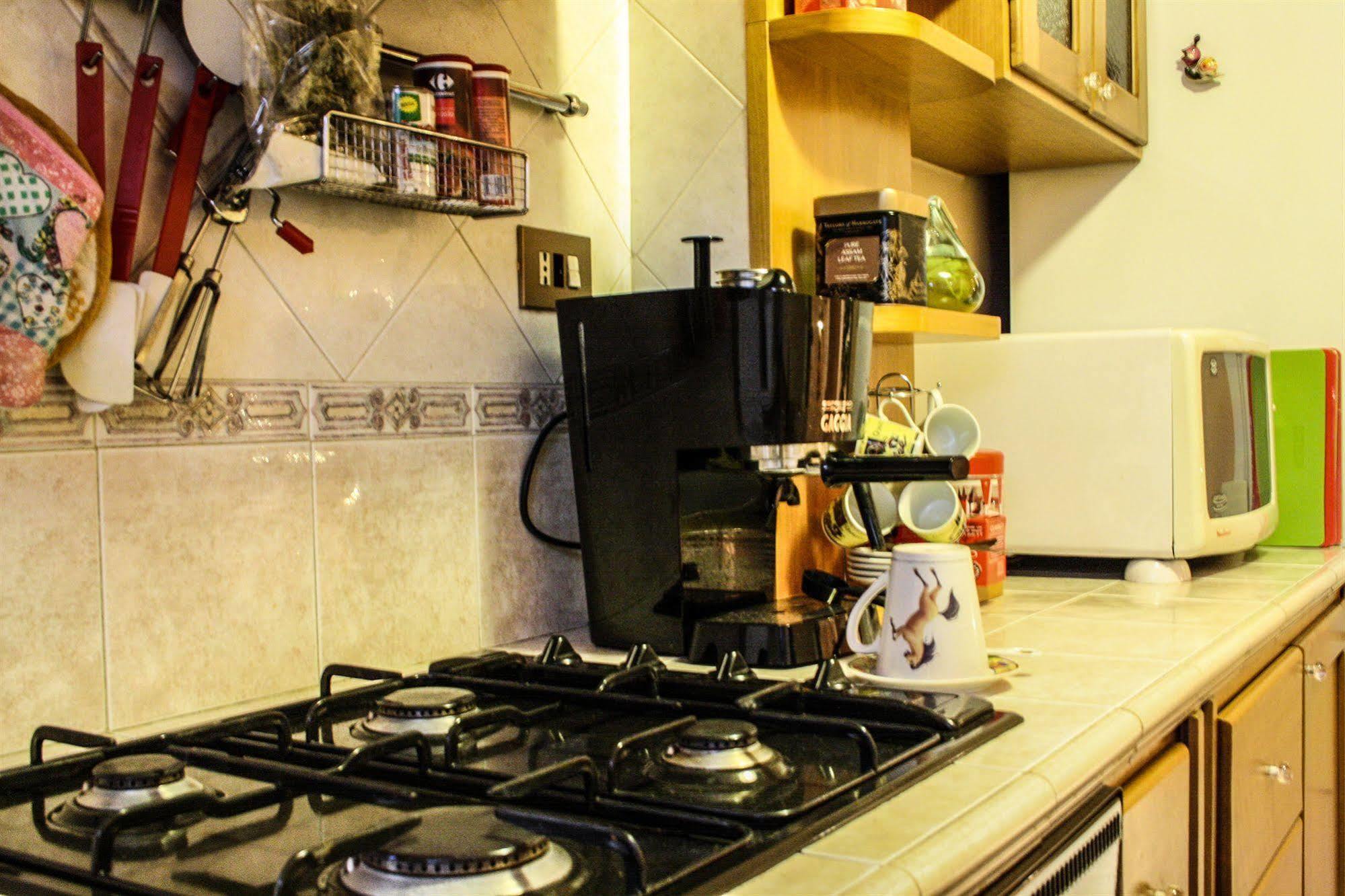 4 Season Bed & Breakfast 2*