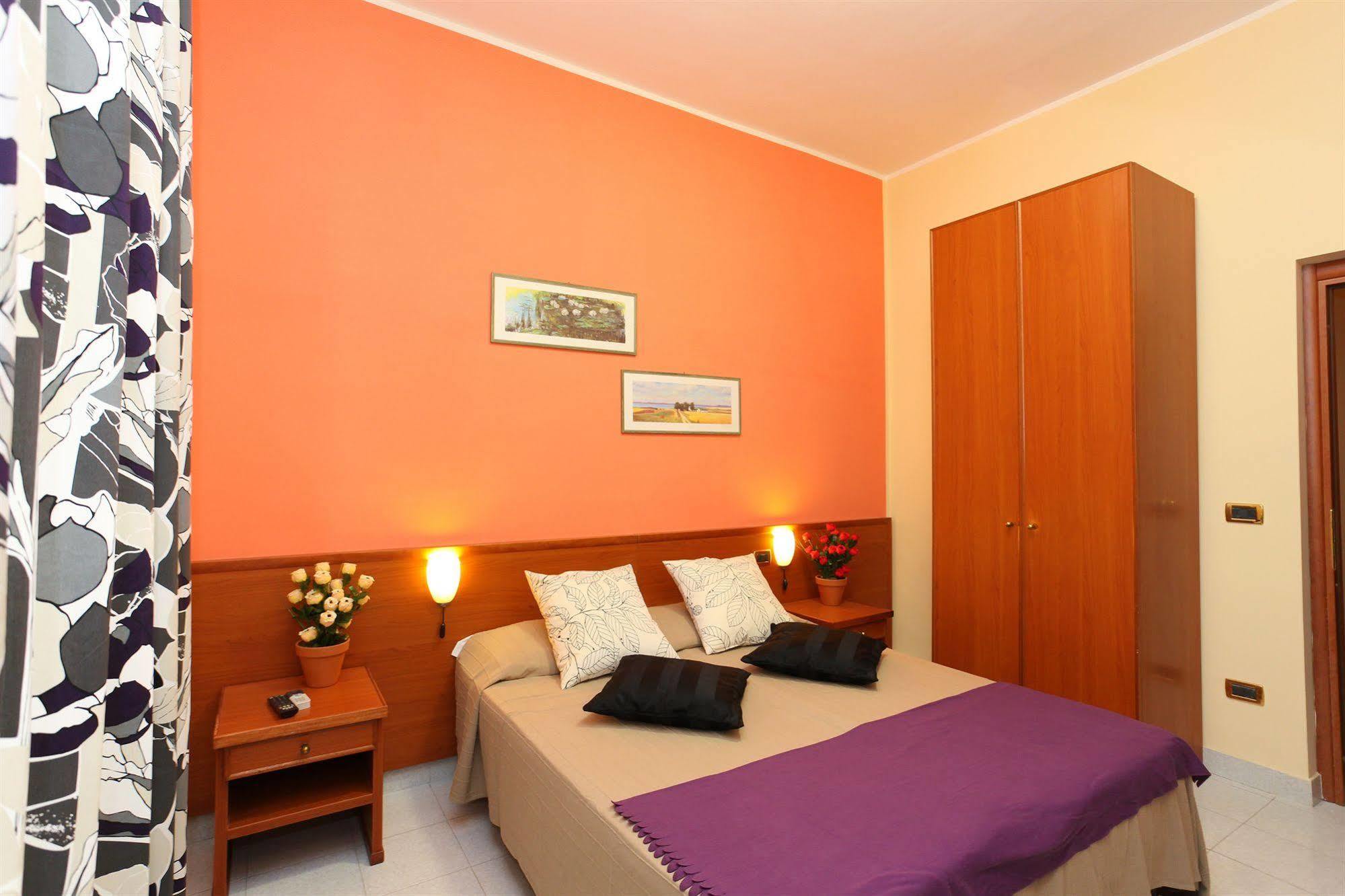 Hotel Pisa *