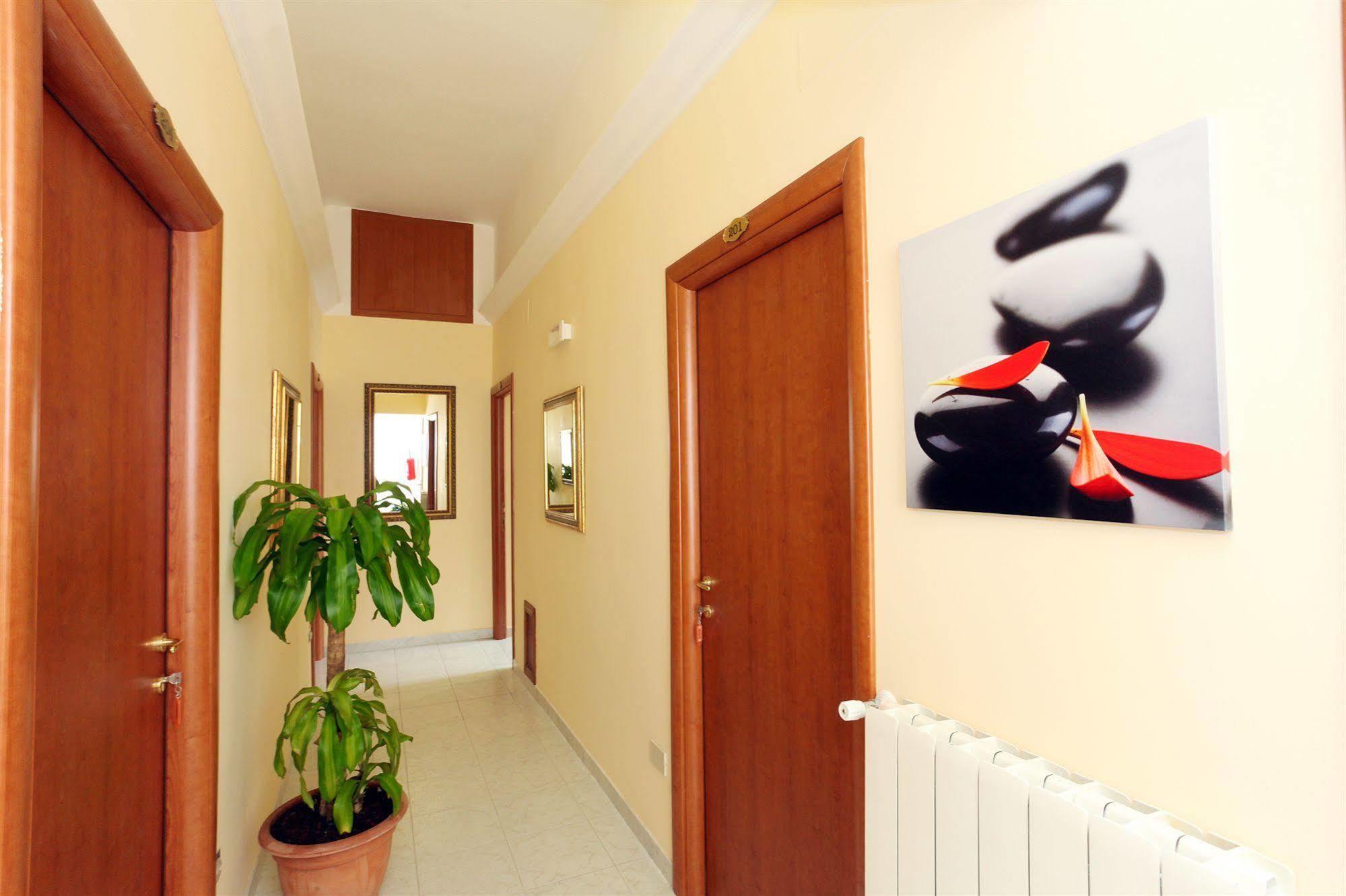 Hotel Pisa *