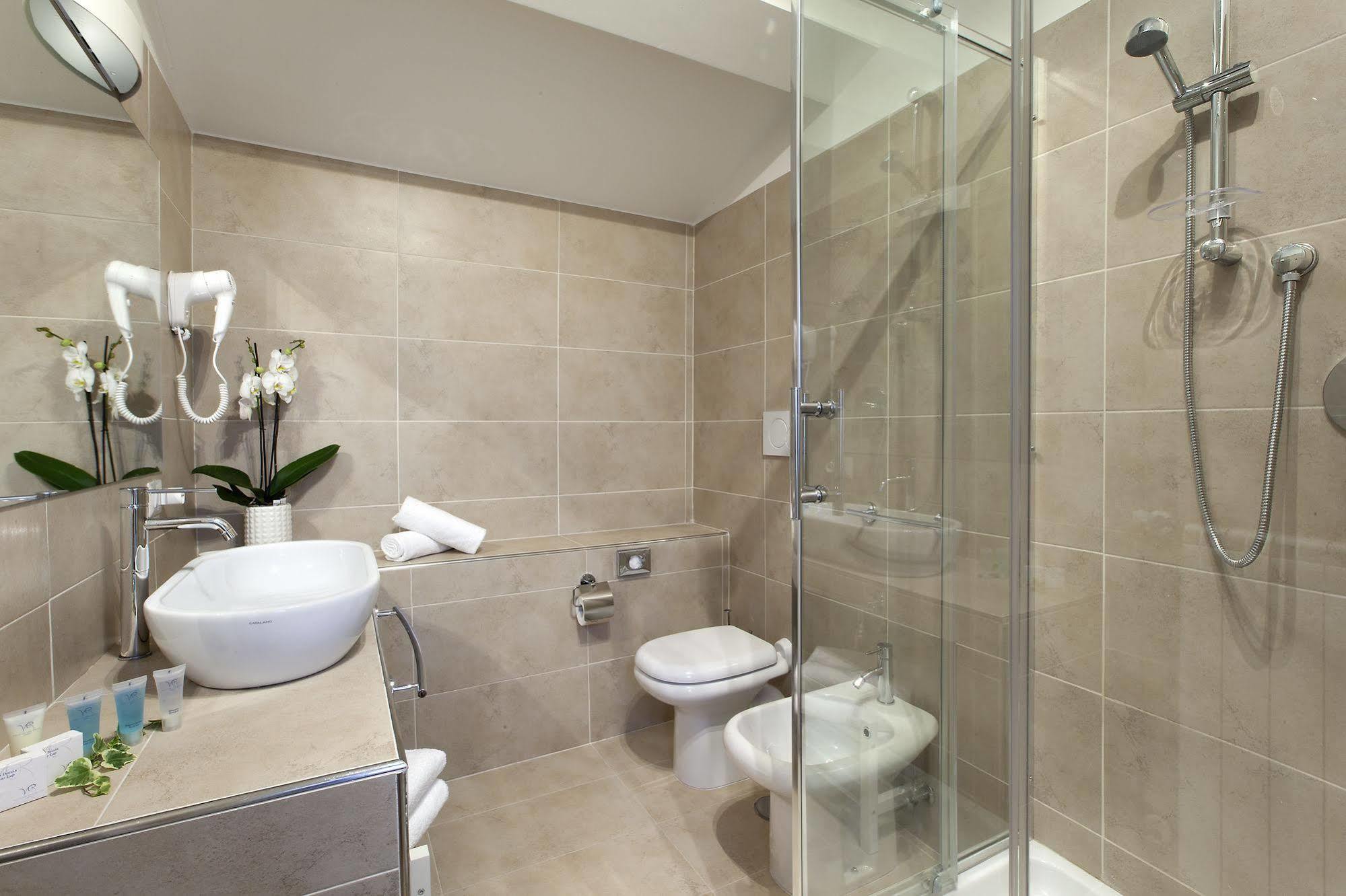 Apartment Oriana Homel Rome