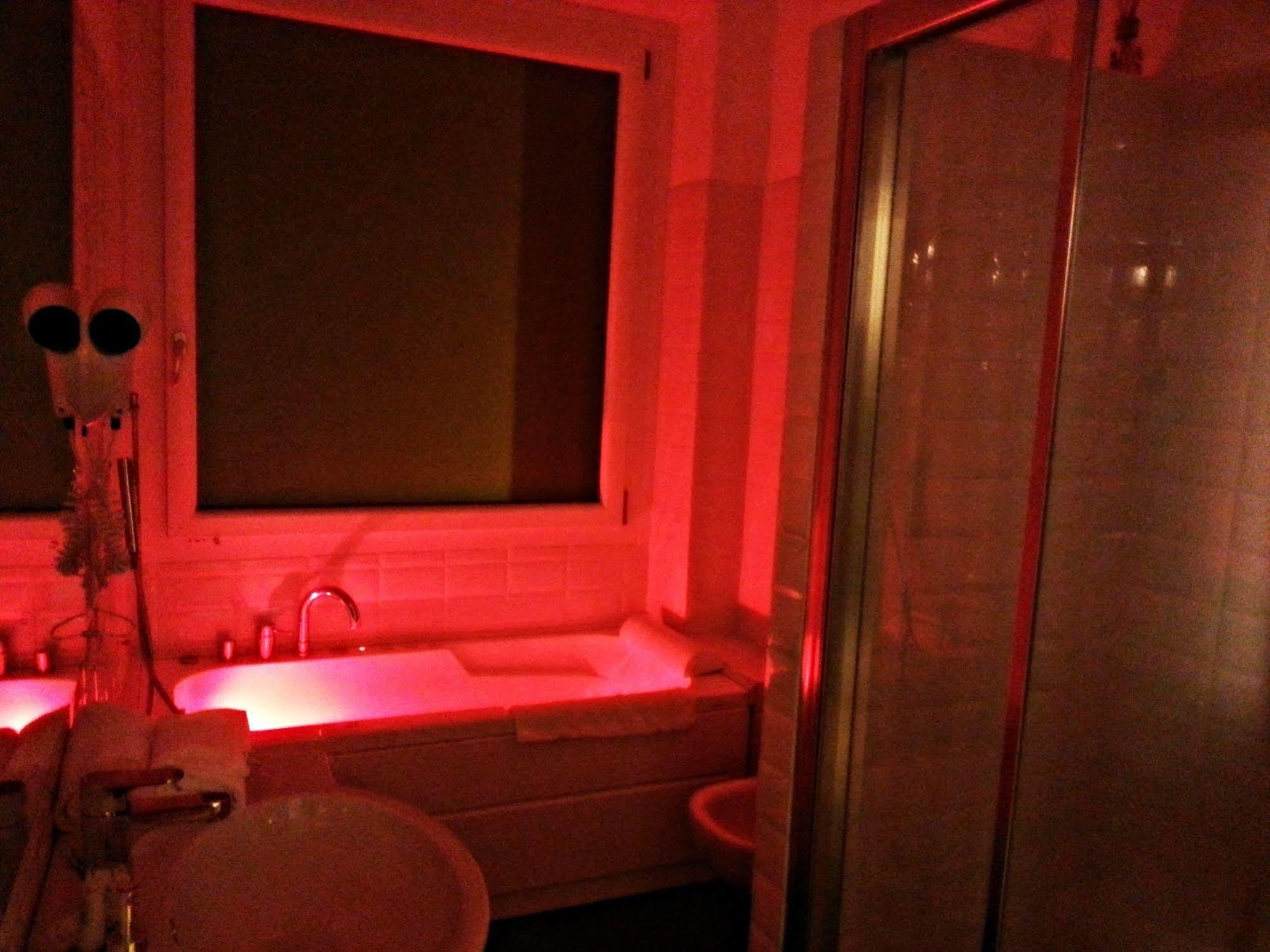 Bed & Breakfast River 2*