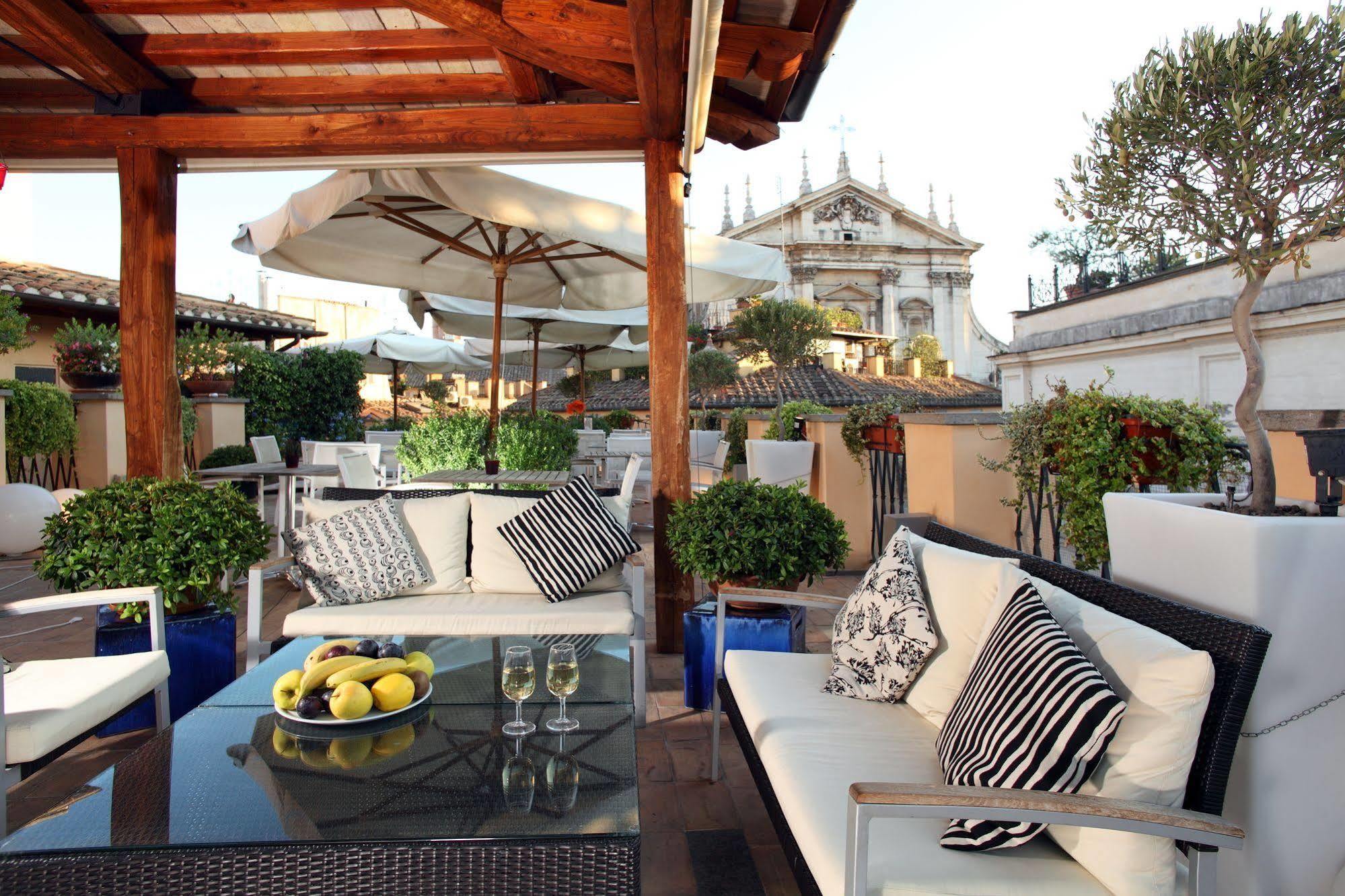 9hotel Cesari 4*