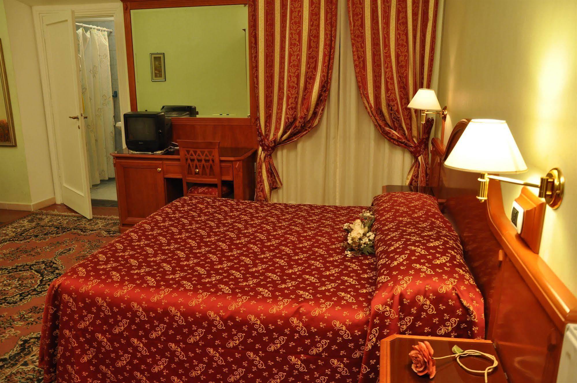 Sandra Hotel Roma